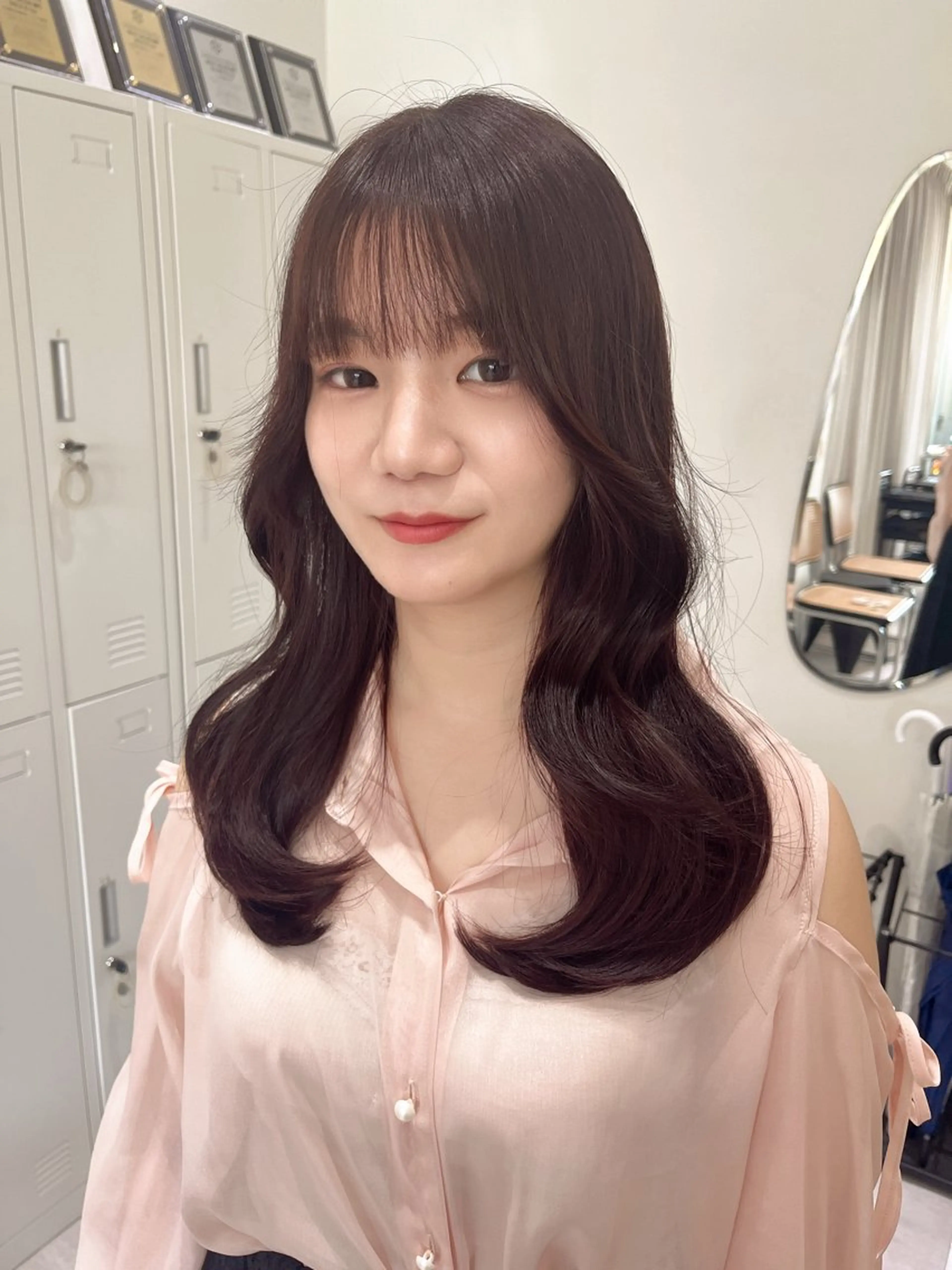 ロング カラー ピンクカラー 顔周りカット 髪質改善 韓国風ヘア レイヤーカット 韓国レイヤー／顔周り ／ブリーチことこのヘアスタイル