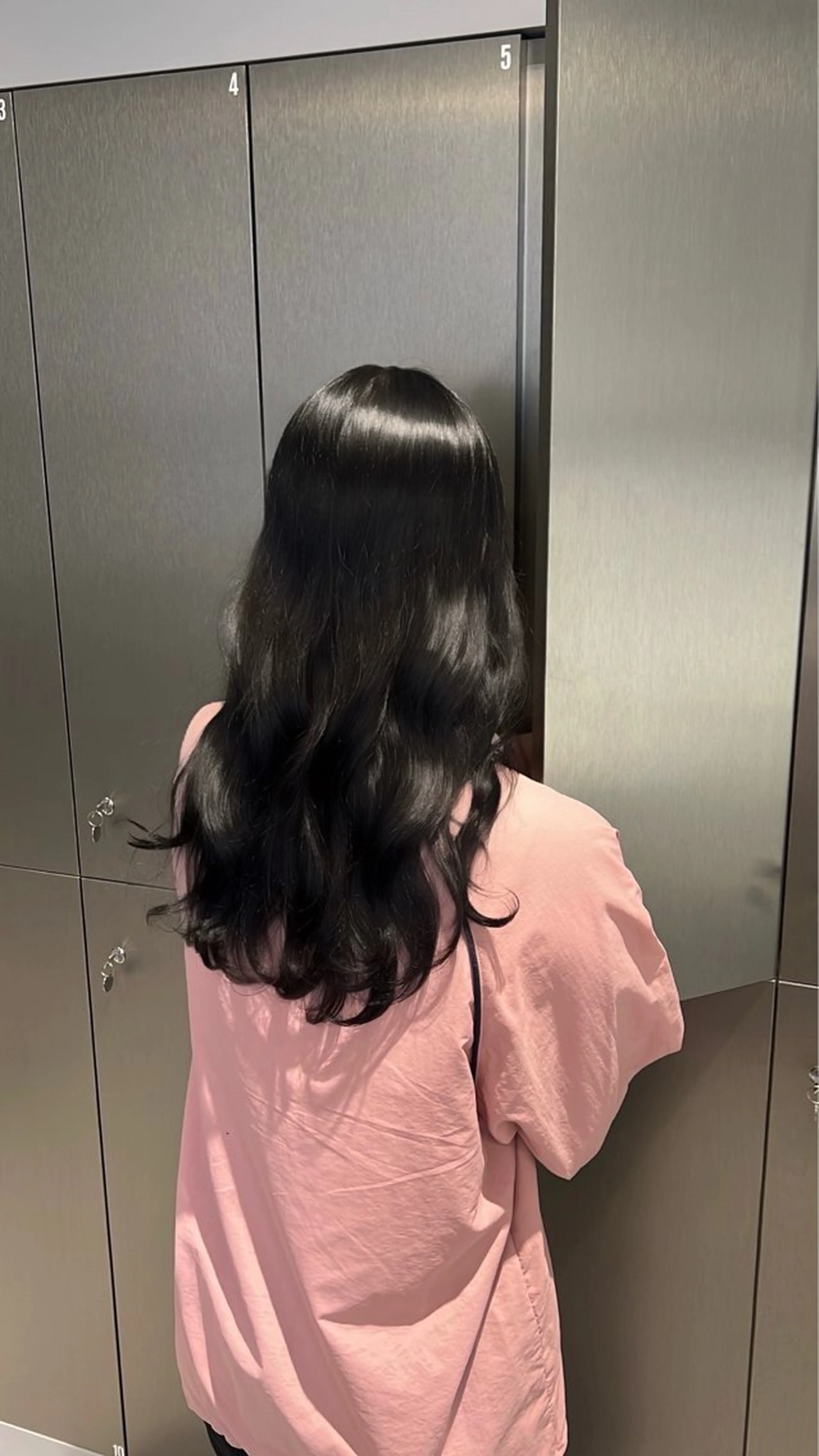 ロング ゆみ／ lei miuのヘアスタイル