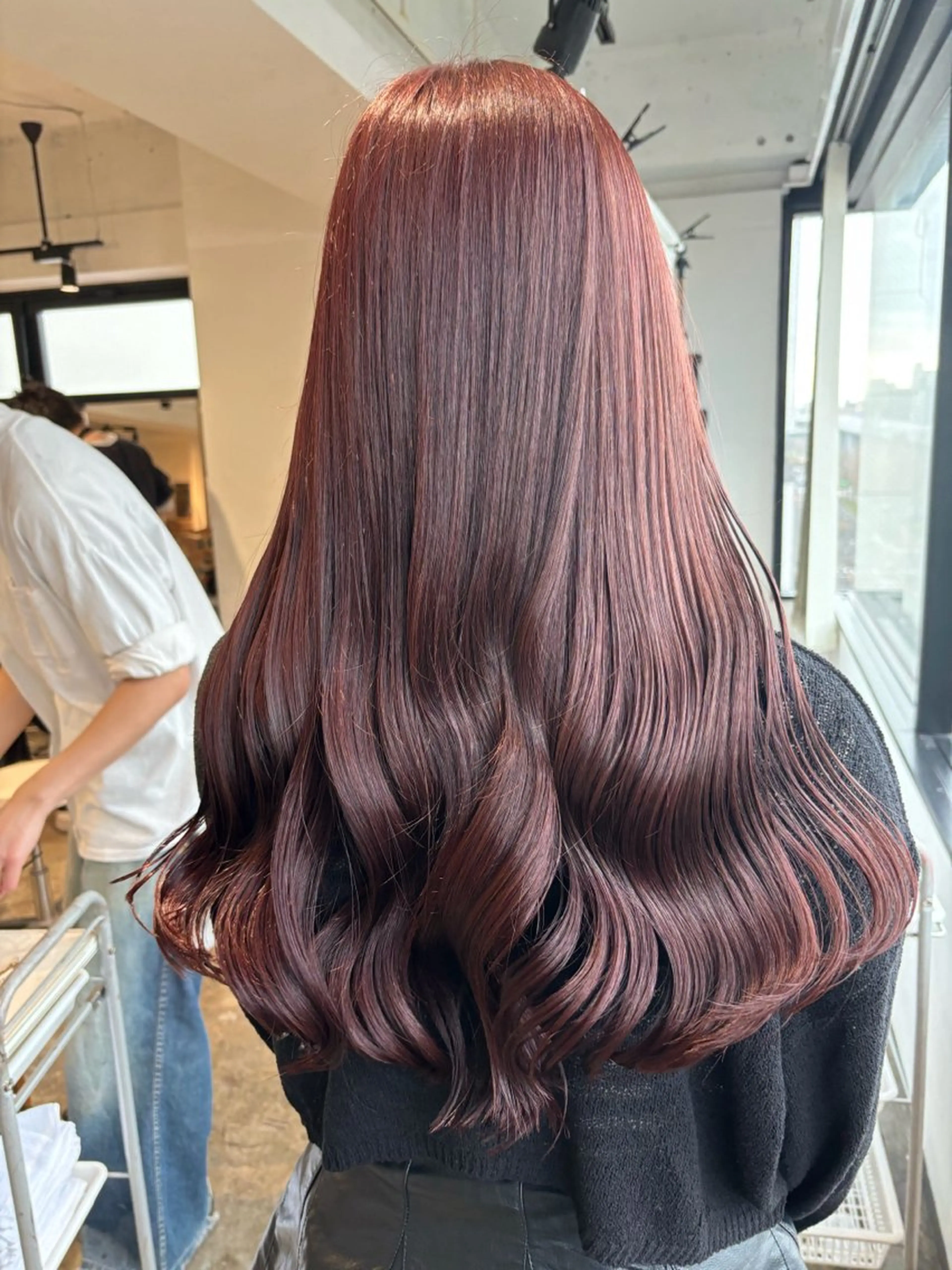 ロング カラー ブリーチ ブラウンカラー ラベンダーカラー ブリーチなしカラー ピンクカラー 暖色カラー🍒 ケアブリーチ/akiのヘアスタイル