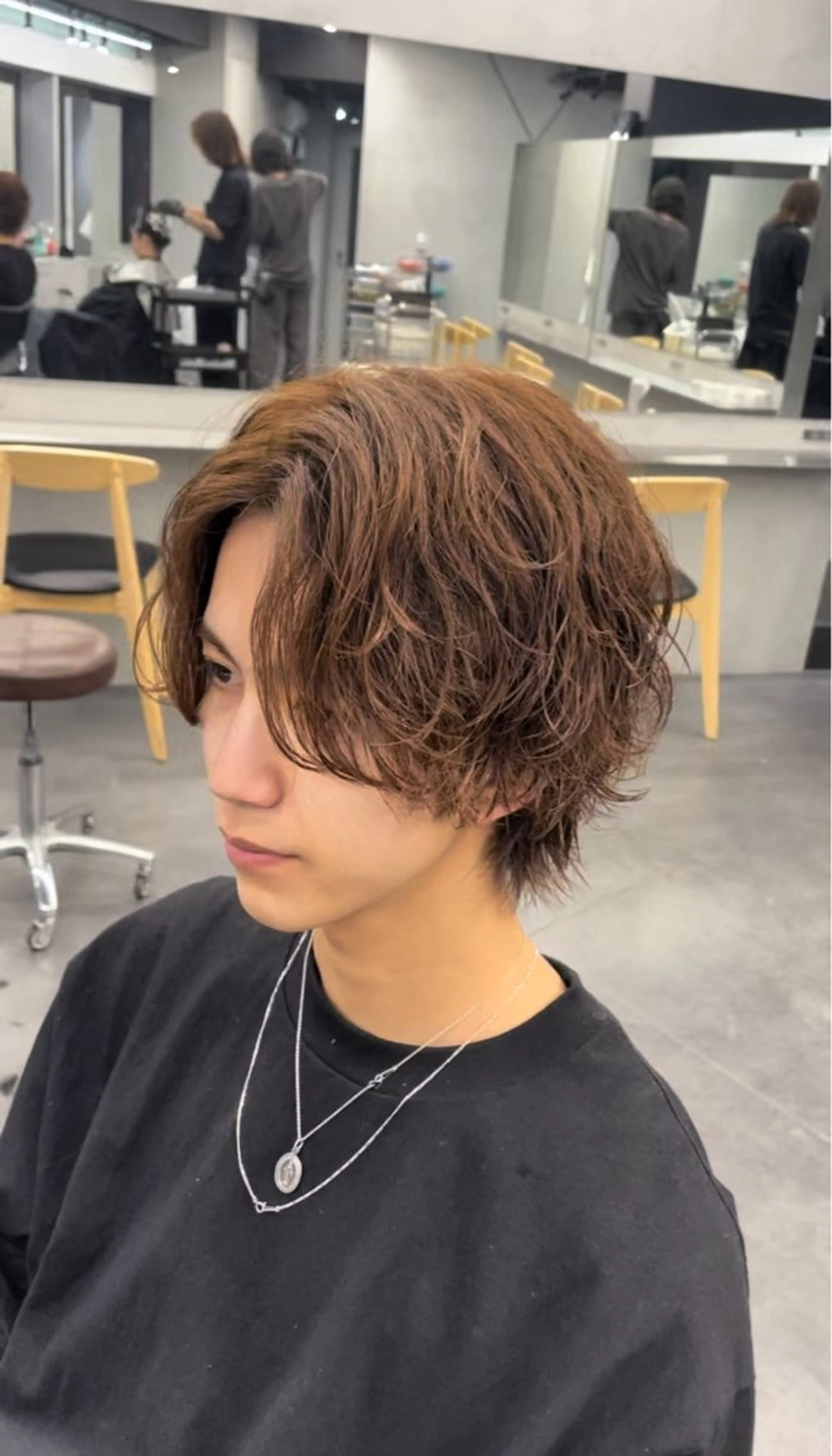 パーマ メンズ メンズパーマ ツイストスパイラルパーマ 波巻きパーマ ニュアンスパーマ スパイラルパーマ fifth リュウセイのヘアスタイル