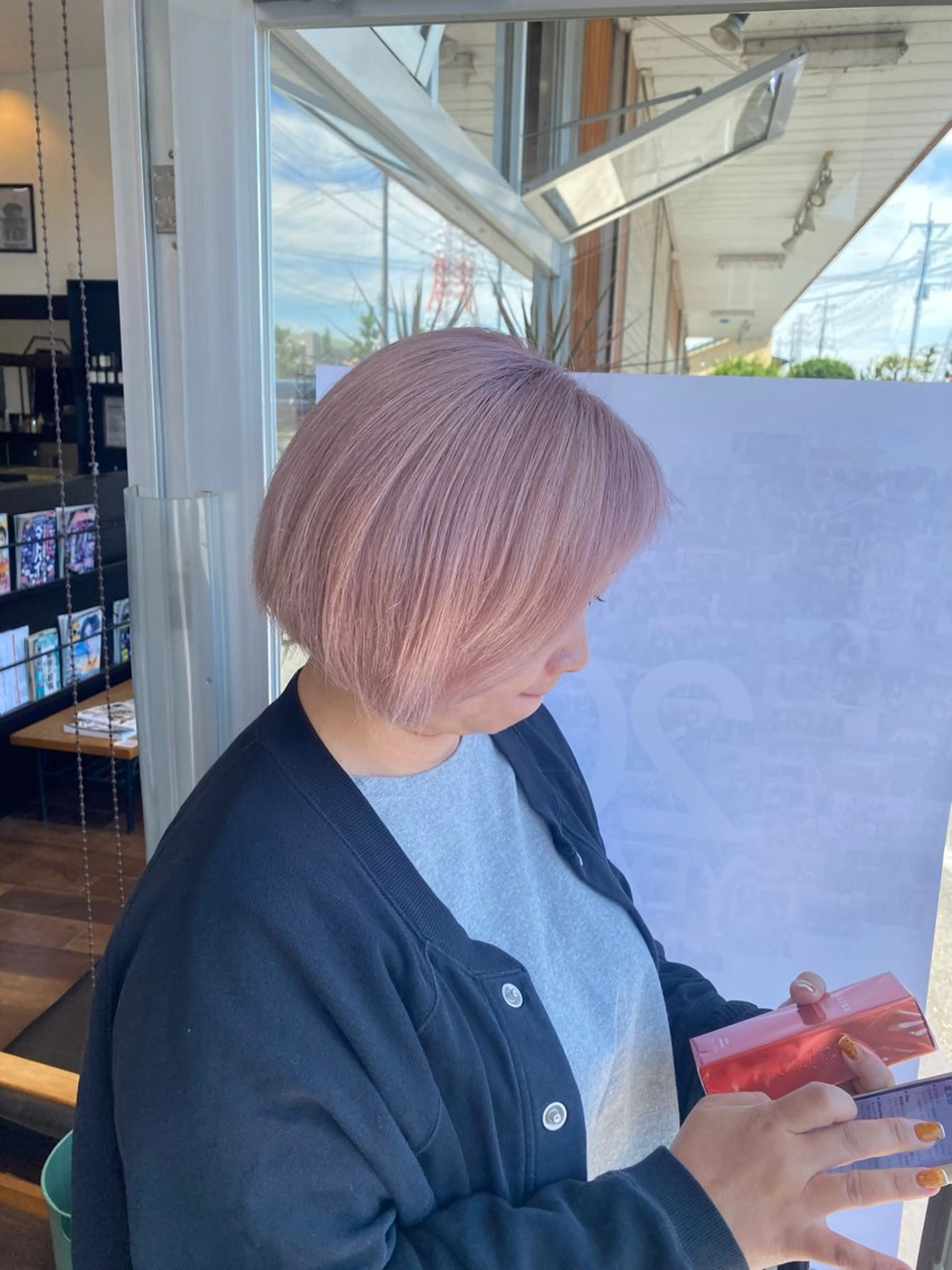 ショート ヘアカラー 🦋透明感カラー🦋 CHIHARUのヘアスタイル