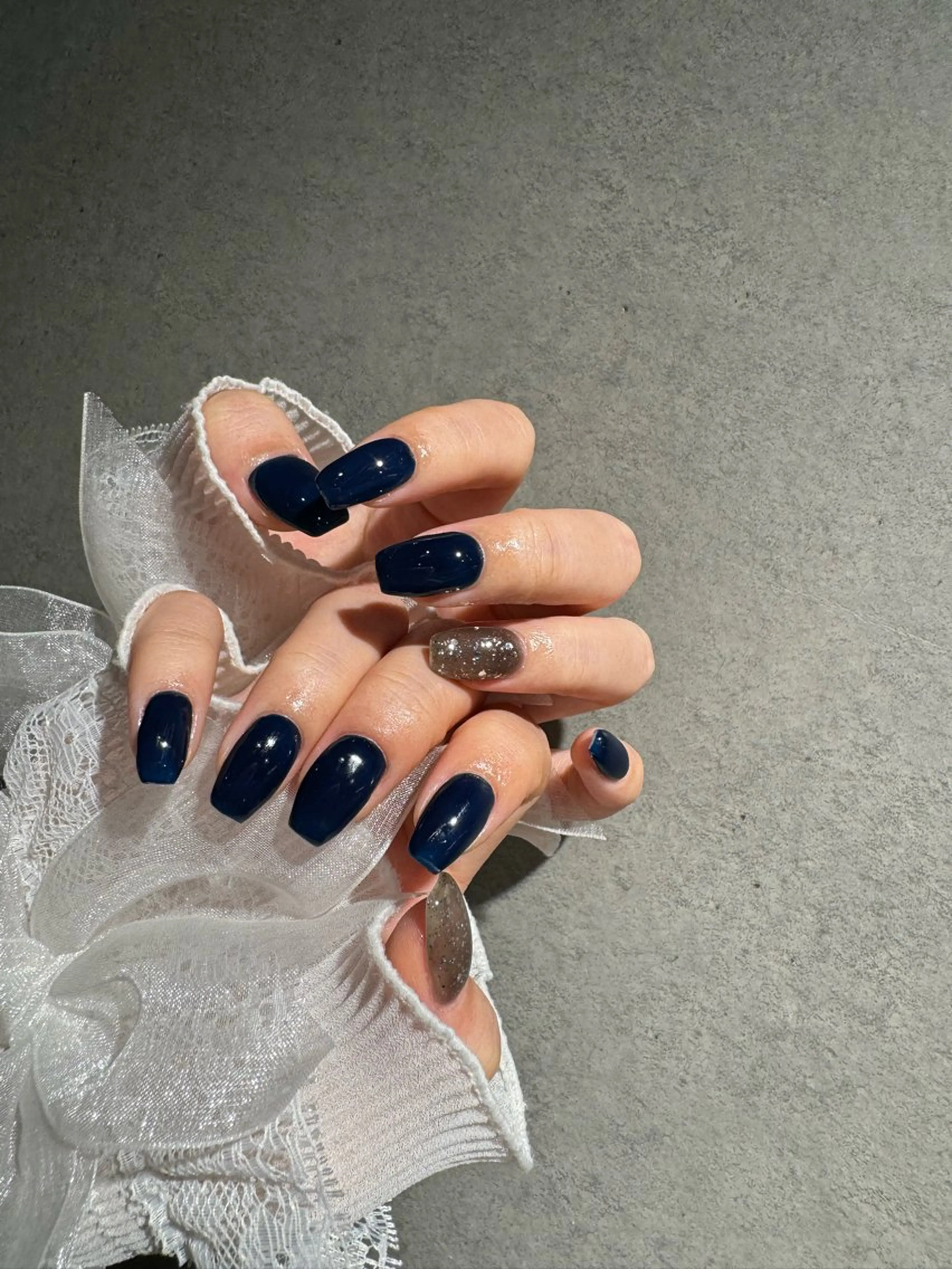 ネイル I-nailロング /ワンホン/キラキラのネイルデザイン