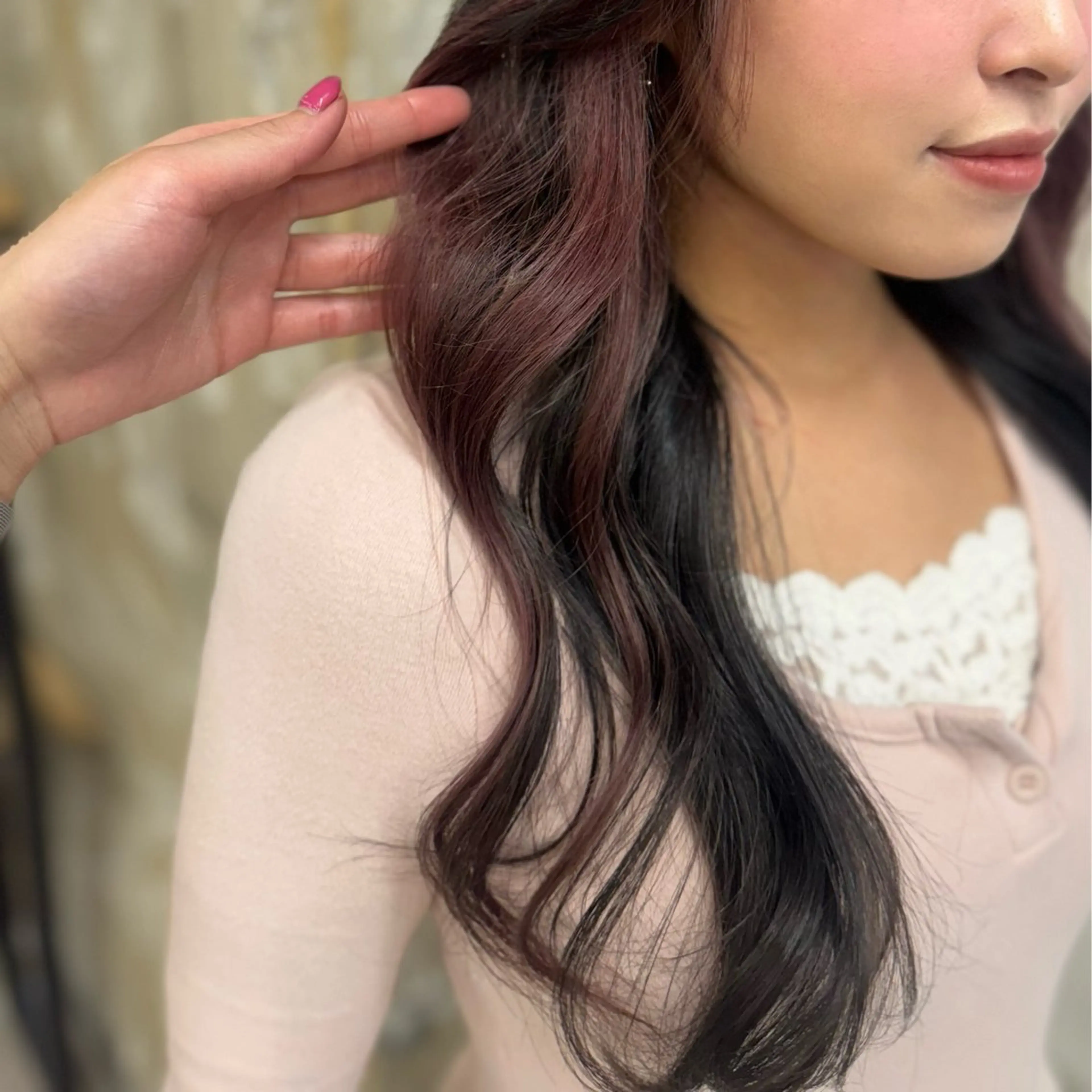 インナーorイヤリングカラー🍒(ポイントブリーチ)の写真