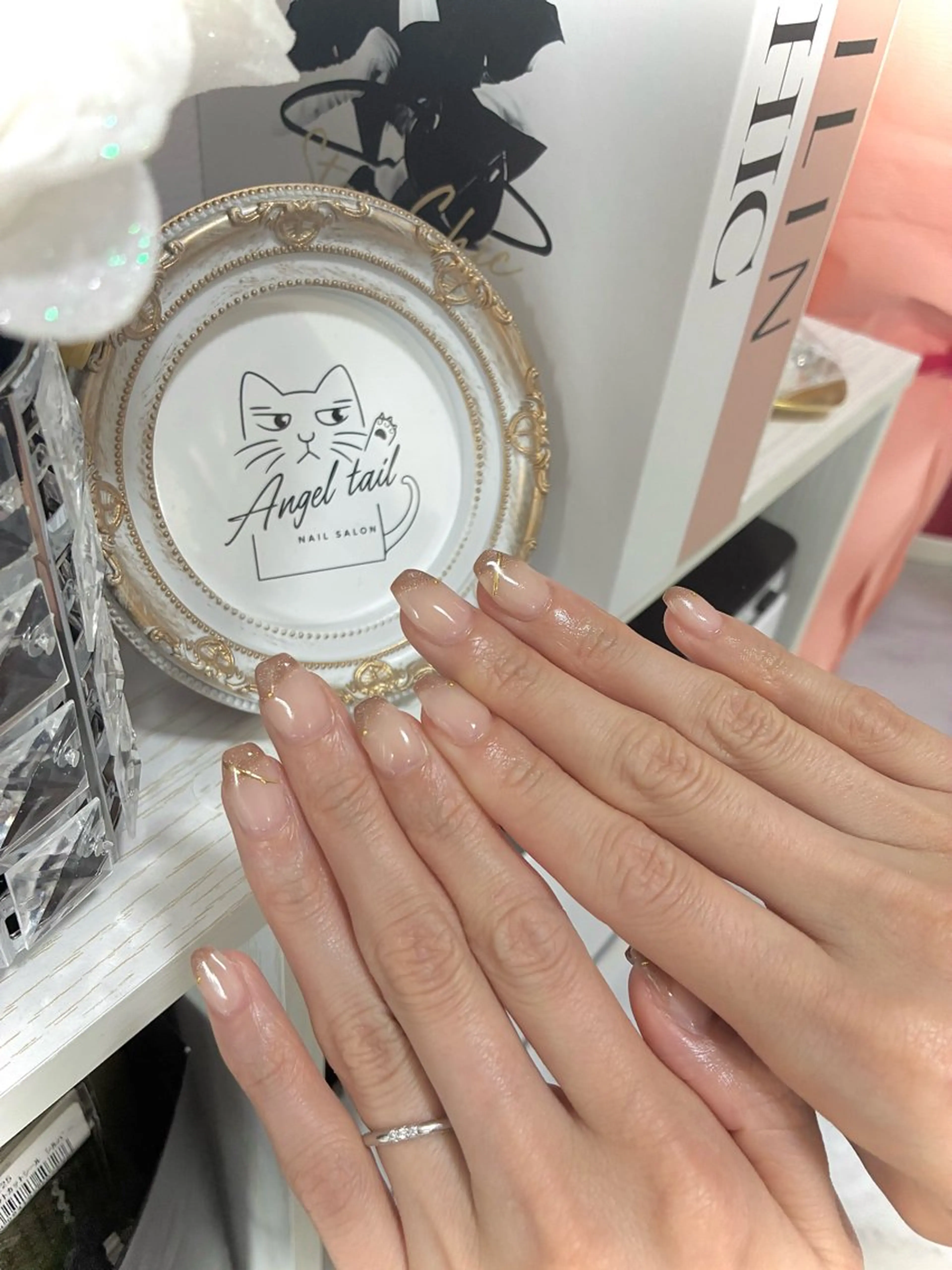 ネイル ハンドネイル Angel tailのネイルデザイン