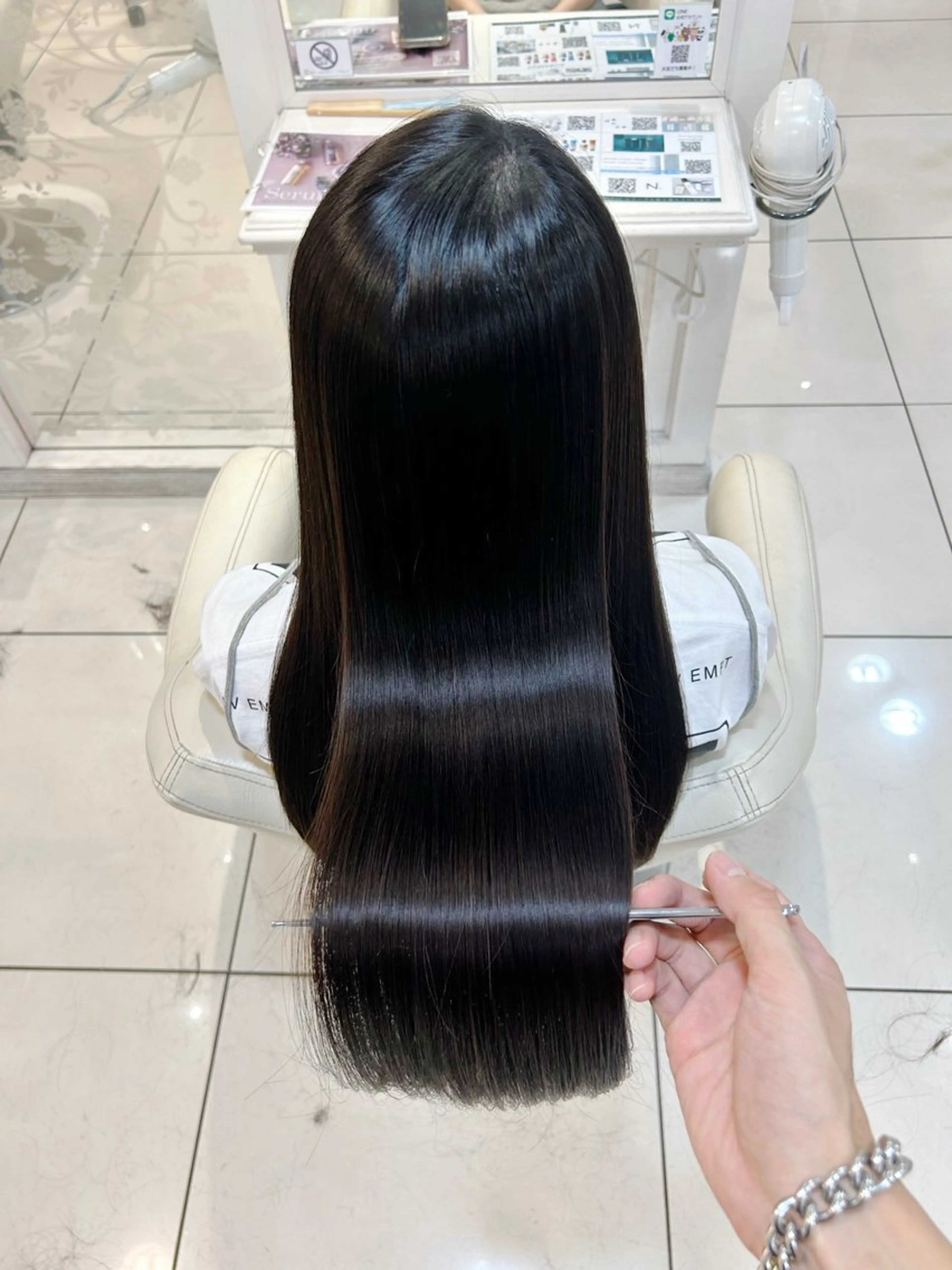 セミロング 縮毛矯正 高橋 佑のヘアスタイル