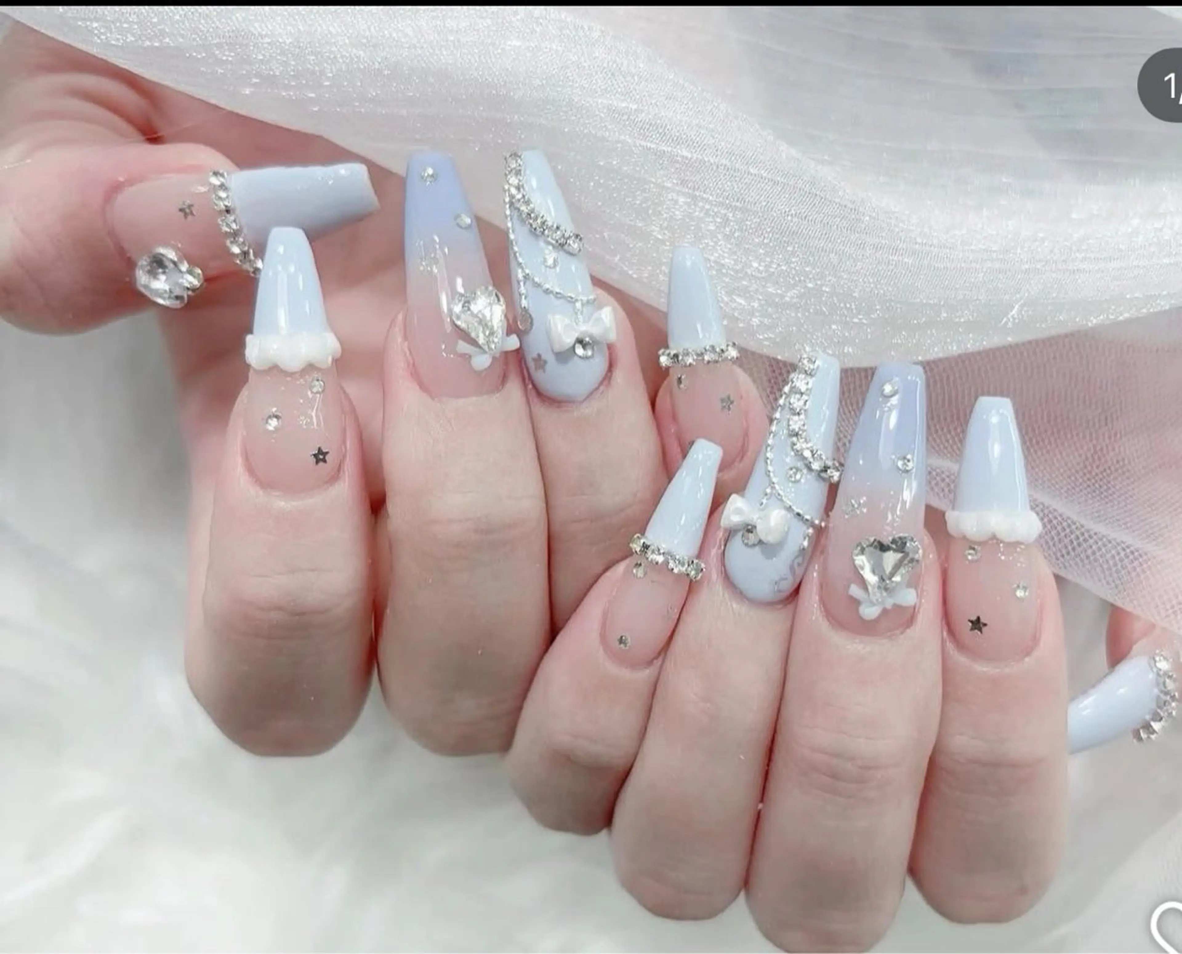 ネイル フレンチネイル キラキラネイル 韓国ネイル シンプルネイル ワンホンネイル ハンドネイル MEI Nailのネイルデザイン