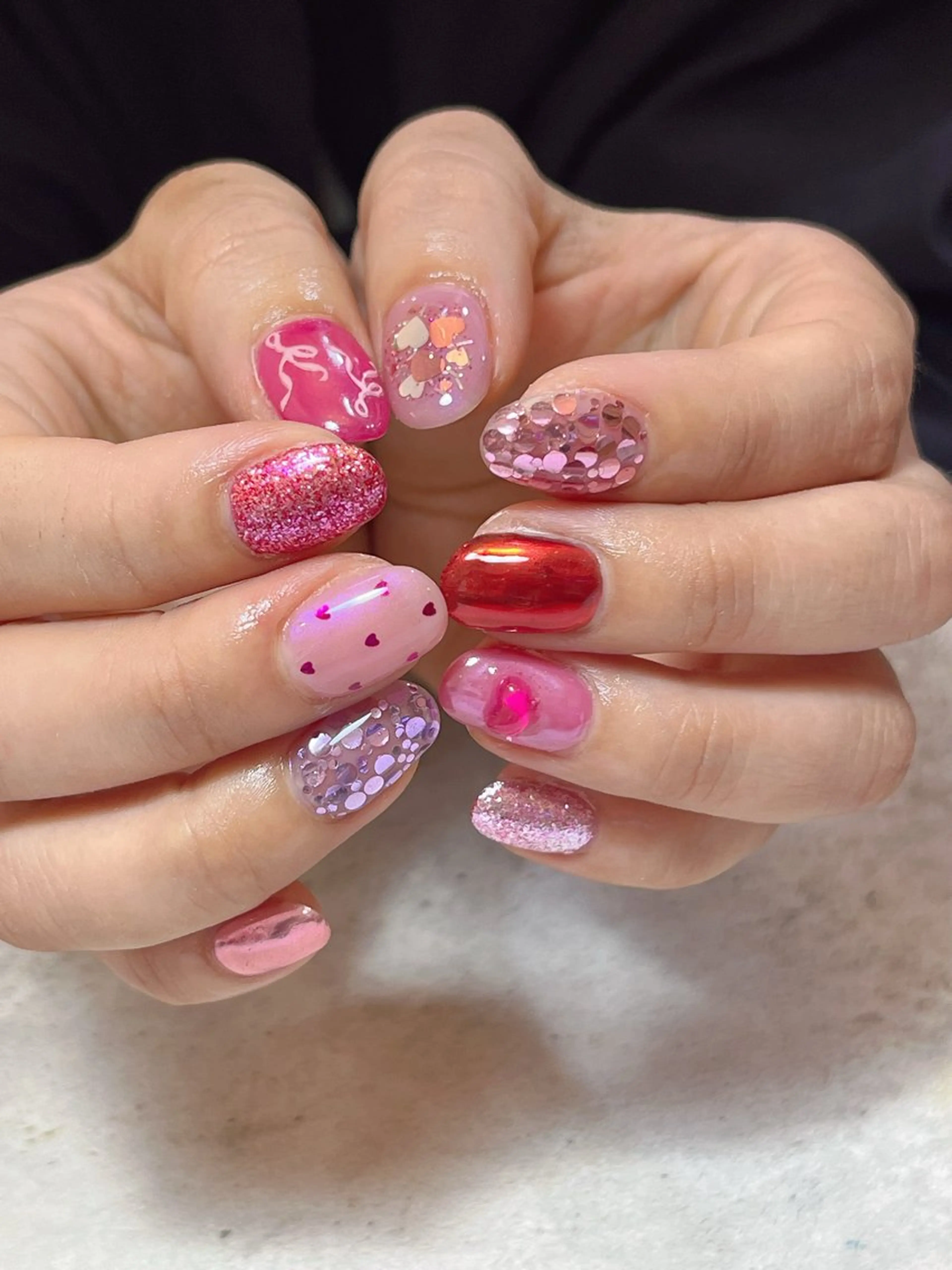 ネイル ハート キラキラネイル ラメ(グリッター) ミラーネイル ピンク ハンドネイル r.nailBY α 大阪福島区/岸本🧸のネイルデザイン