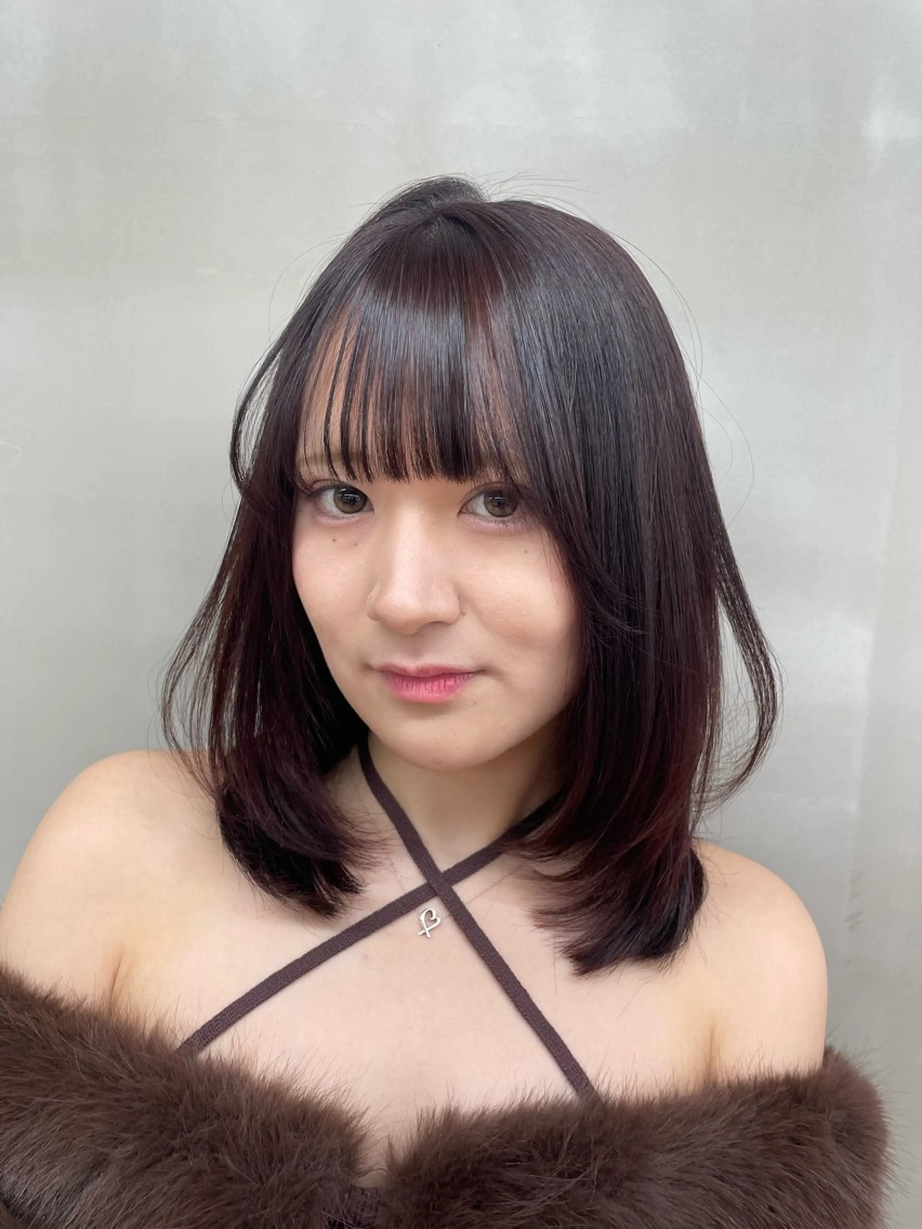 ミディアム カット トリートメント ヘッドスパ ヘアセット 韓国ヘア/レイヤー Londエレンのヘアスタイル