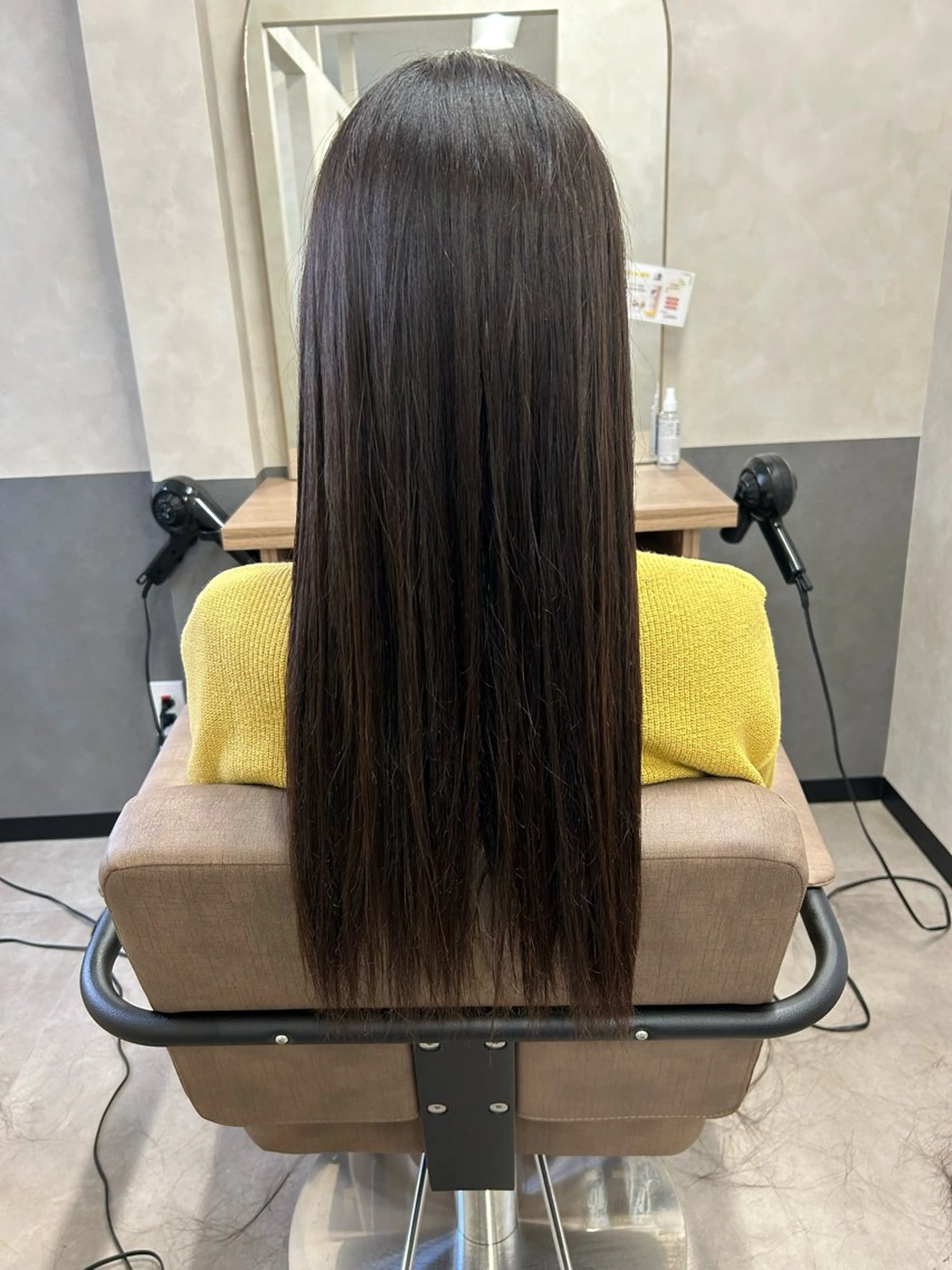 ロング カット 縮毛矯正 VIE.ORNER 土気🍀小岩井樹のヘアスタイル