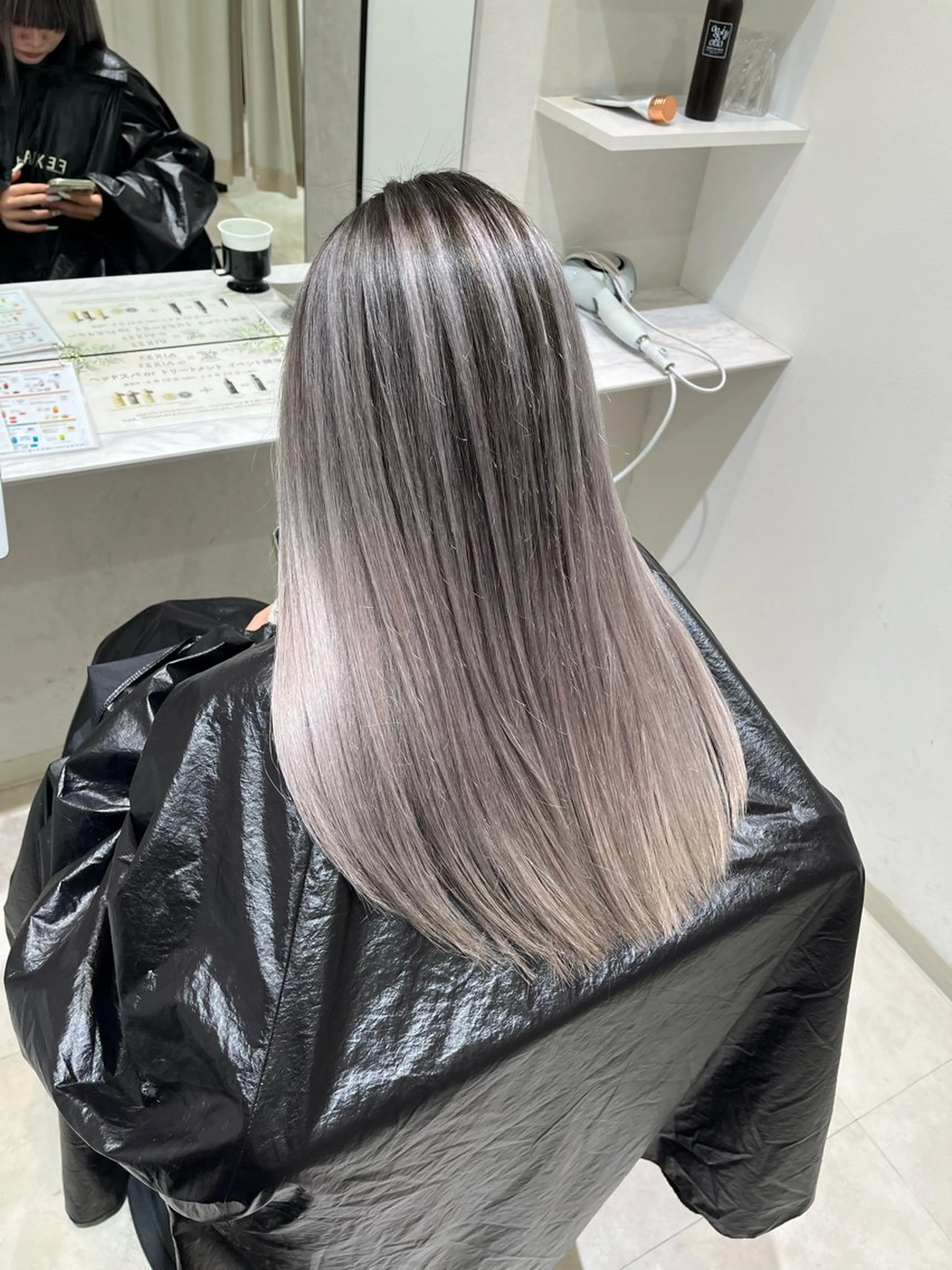 ロング 廣庭 勇人のヘアスタイル