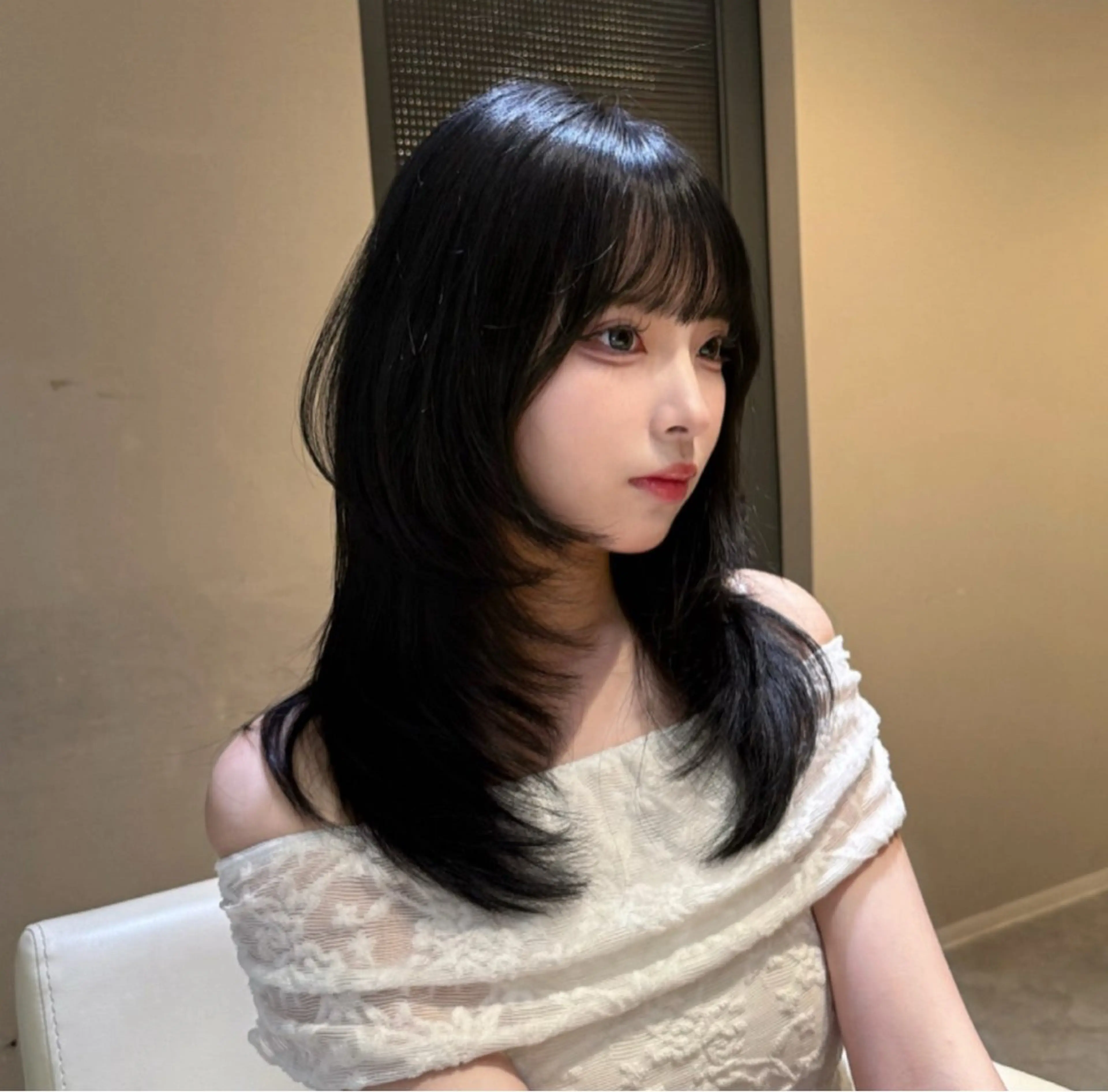 ミディアム ハッシュカット カット ヘアカラー トリートメント 谷 亜澄のヘアスタイル