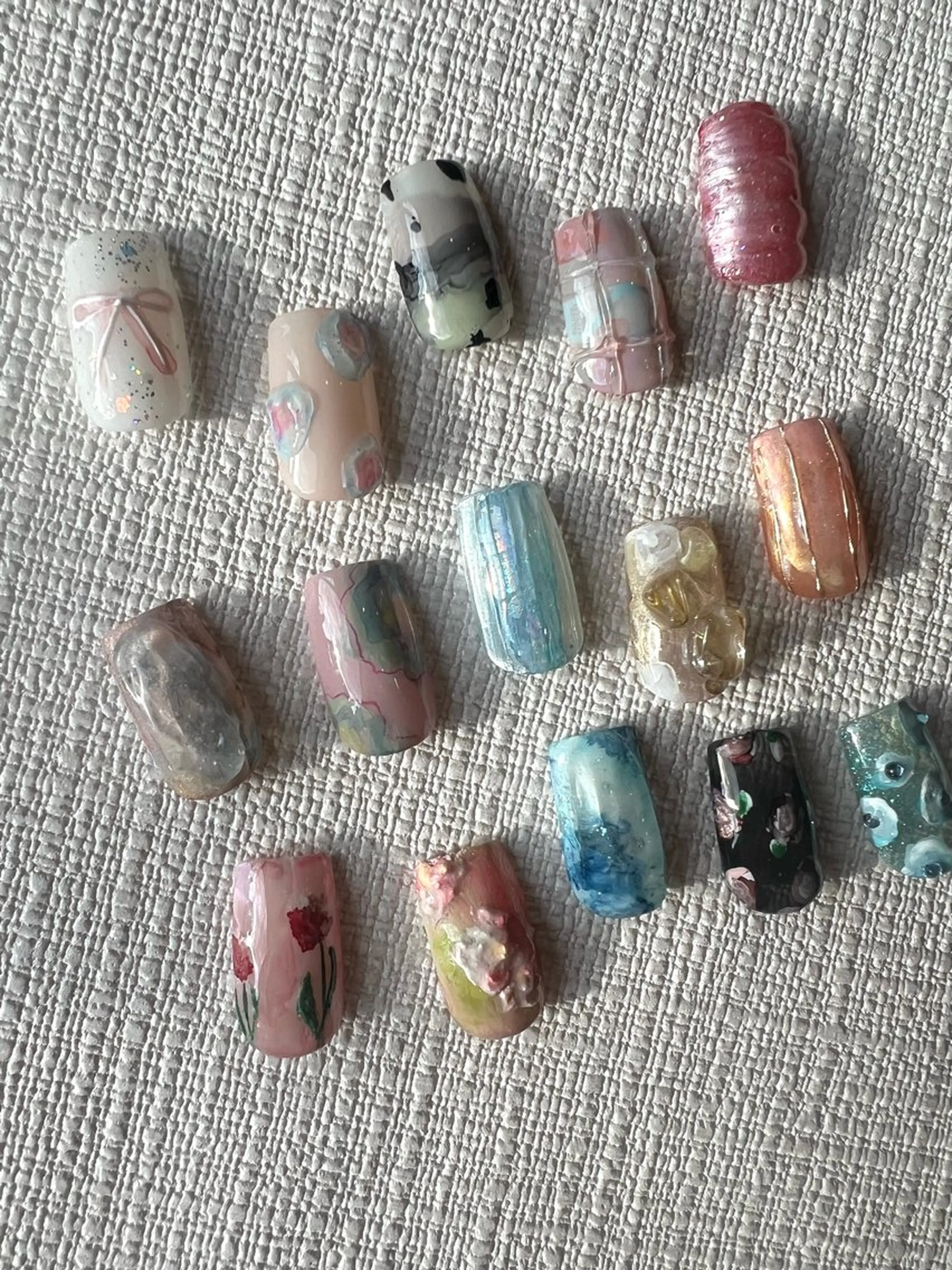 ネイル nailartist lisaのネイルデザイン