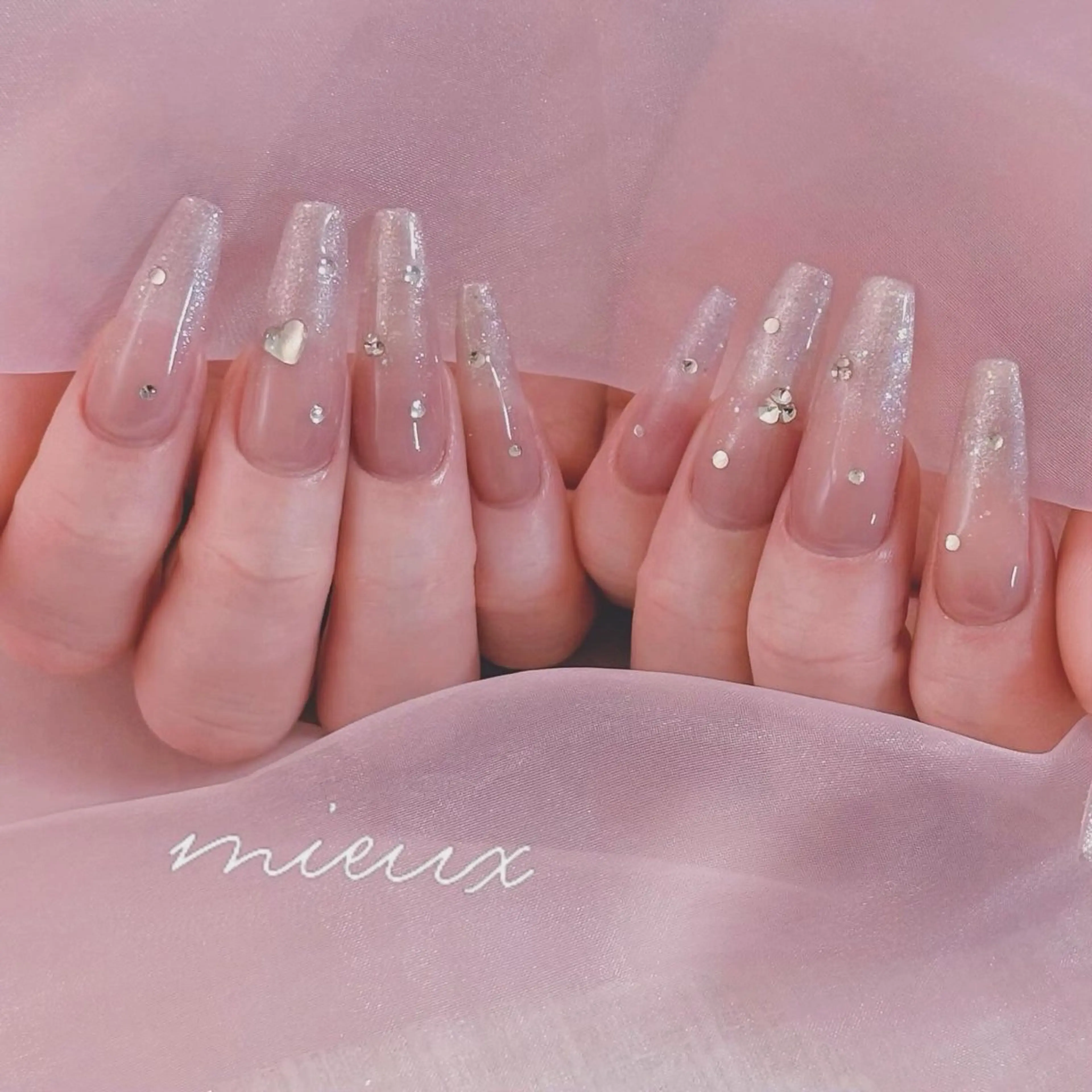 ネイル ハンドネイル nail salon  mieux所属・nailsalon mieuxのネイルデザイン