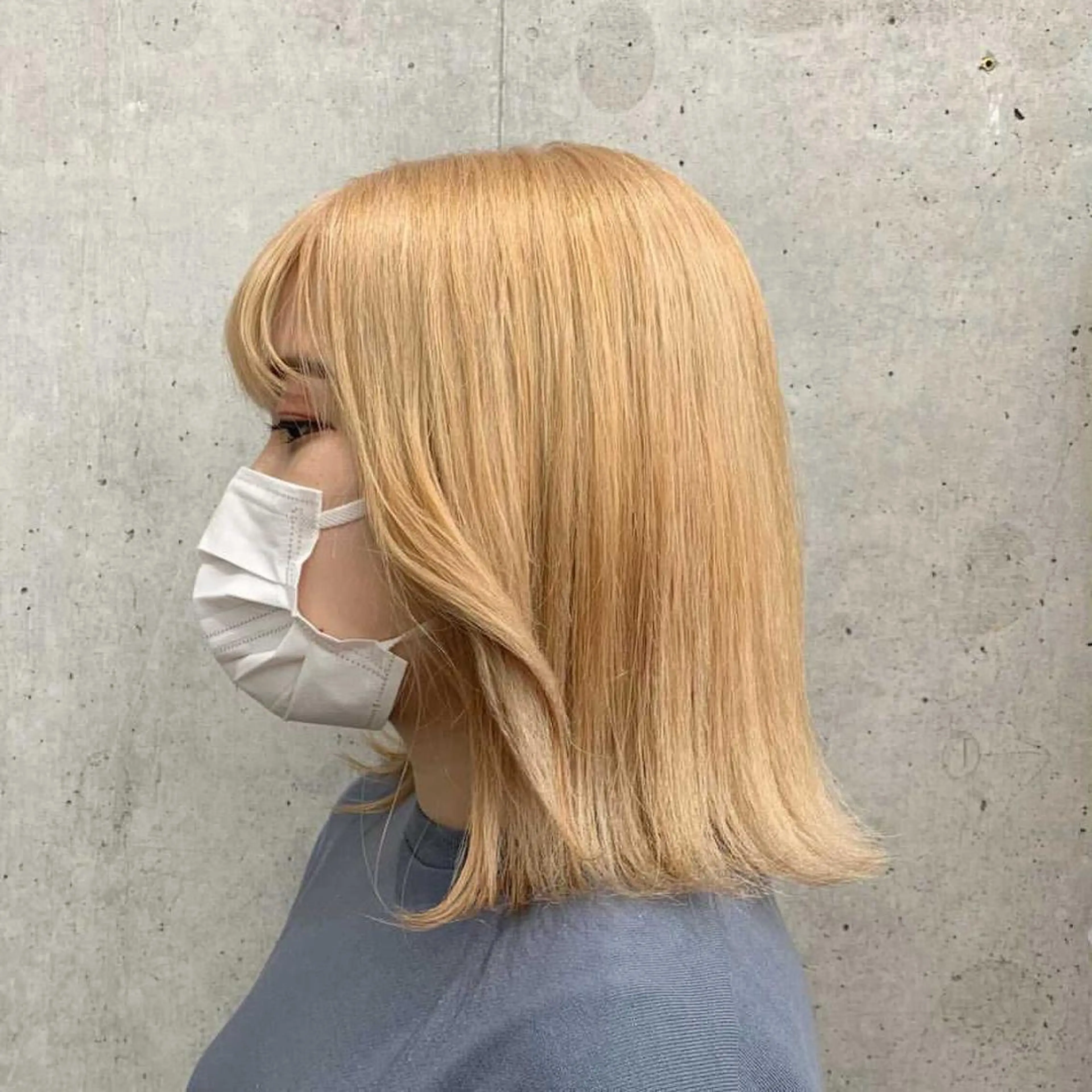 ミディアム カラー アッシュ アッシュグレー アッシュグレージュ バレイヤージュ ミストバング 韓国ヘア 🦋KIRA🦋のヘアスタイル