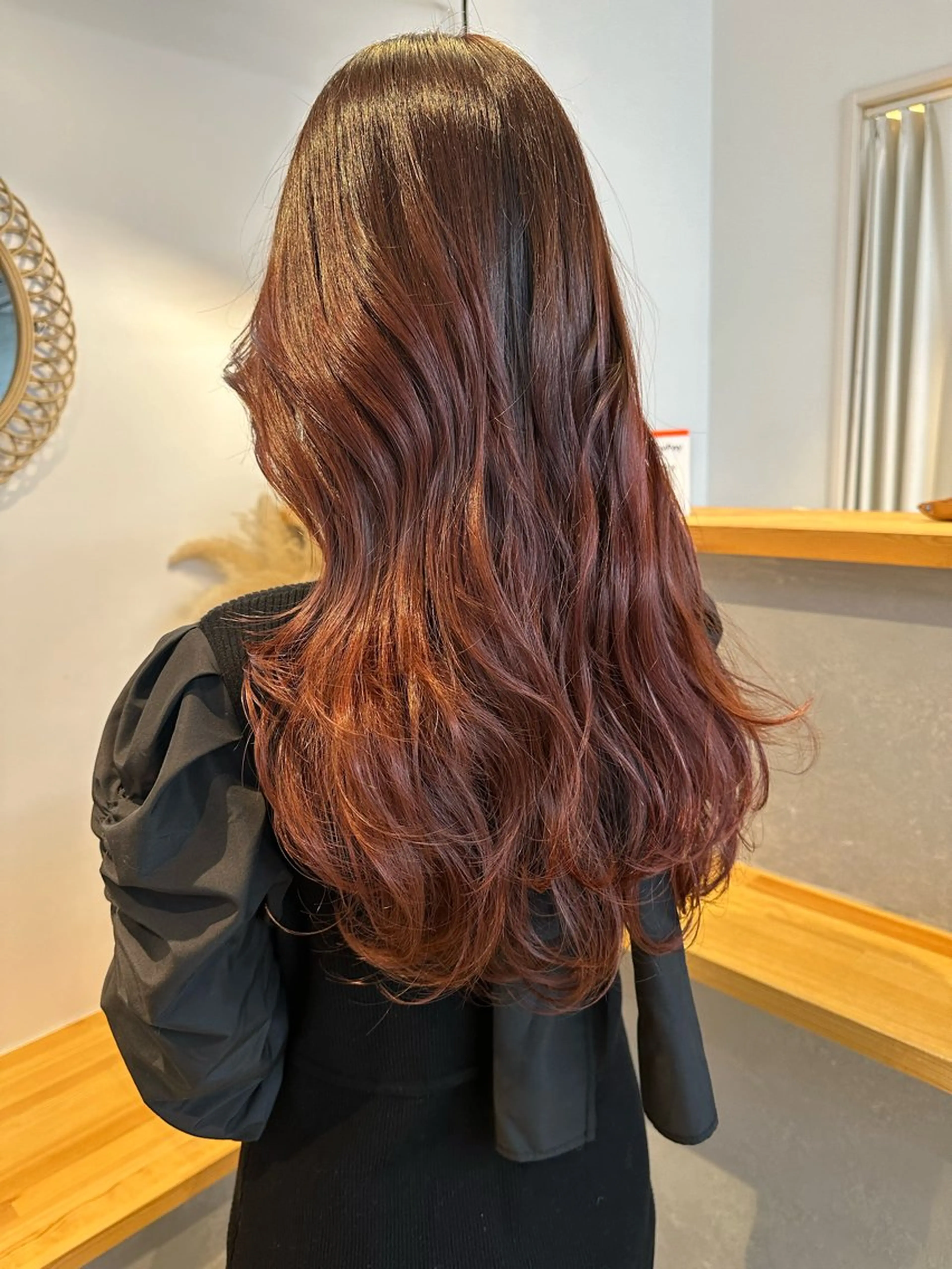 セミロング ヘアカラー トリートメント yuika .のヘアスタイル