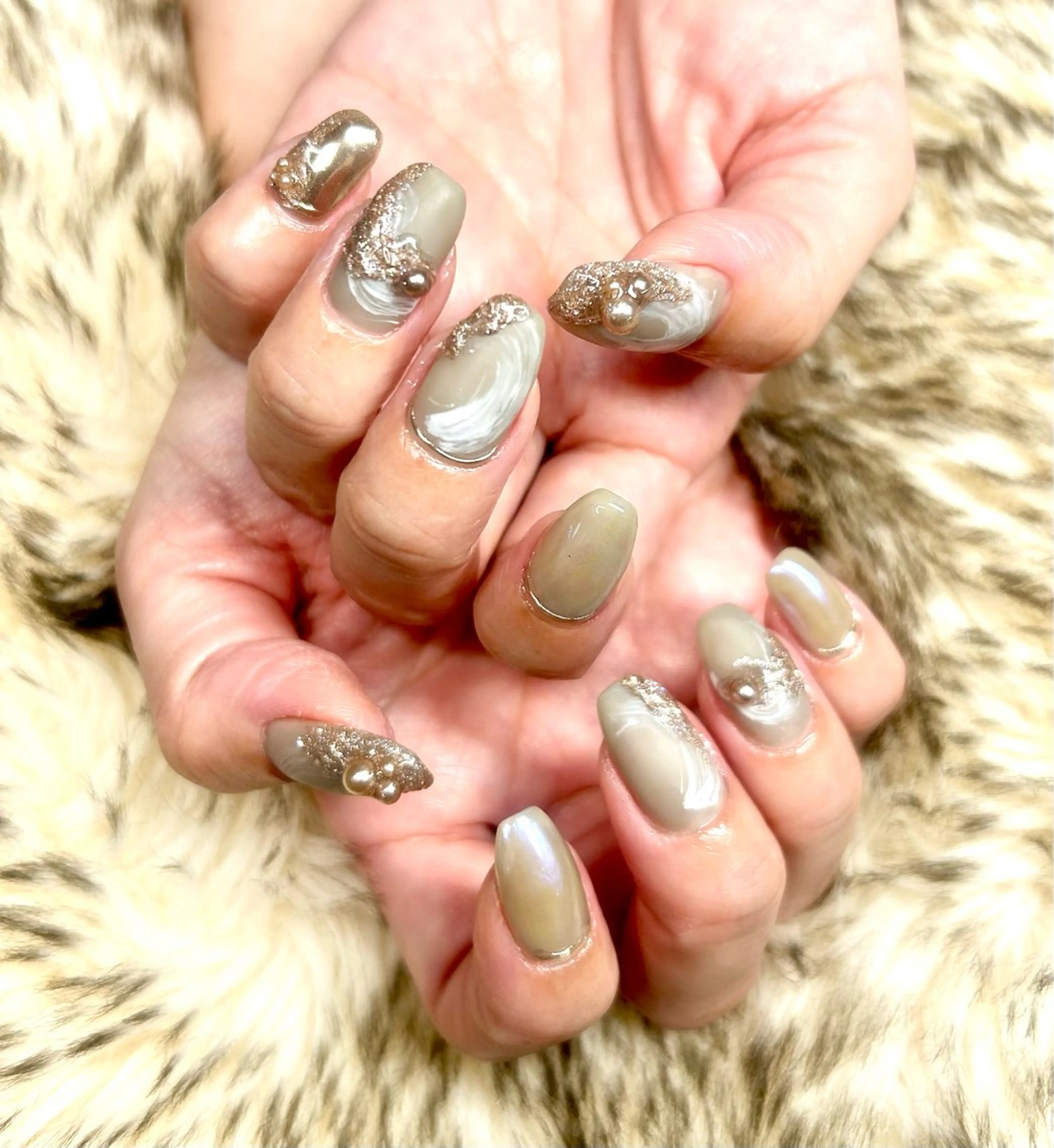 ネイル nailroom HARU.のネイルデザイン