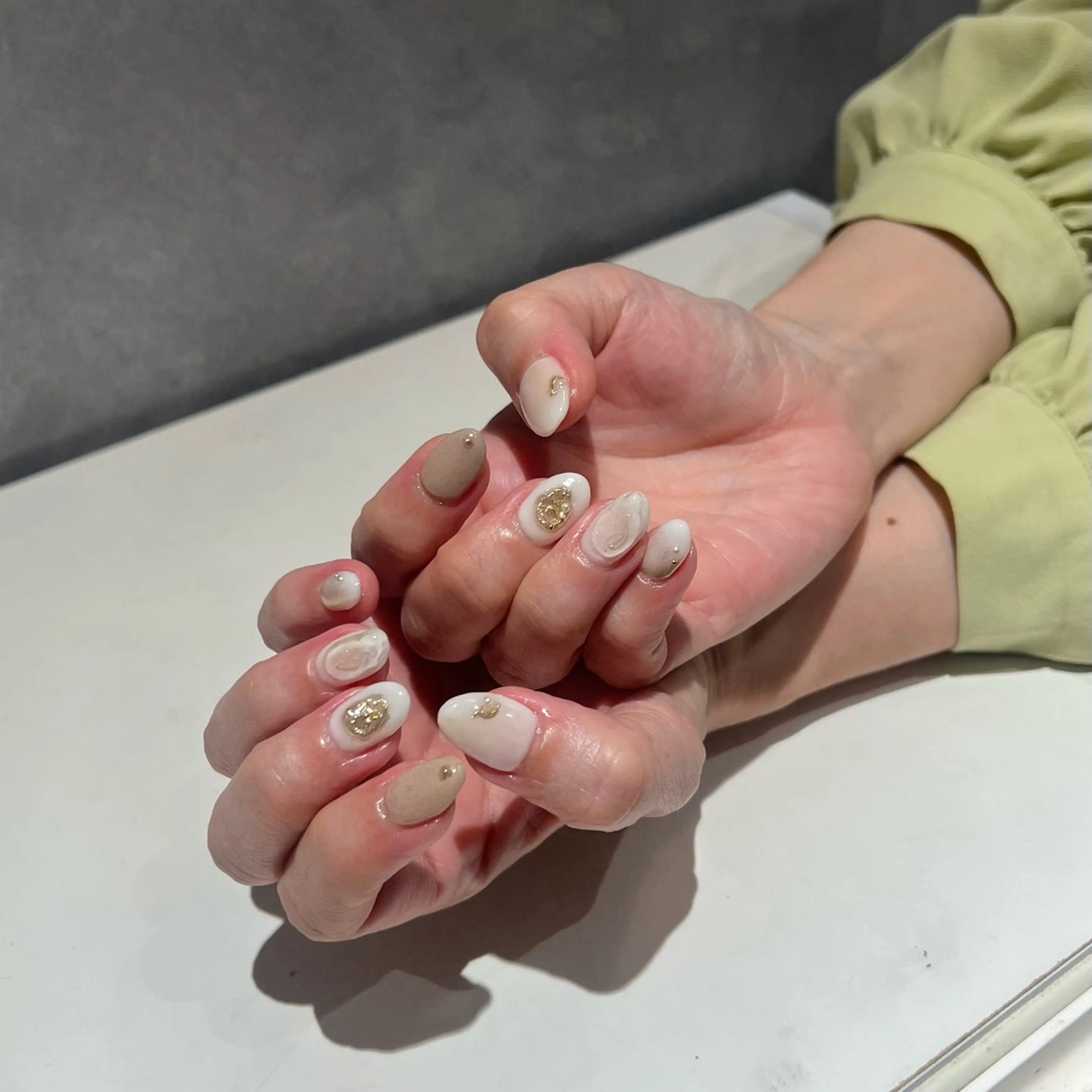 ネイル 高橋 麻里子のネイルデザイン