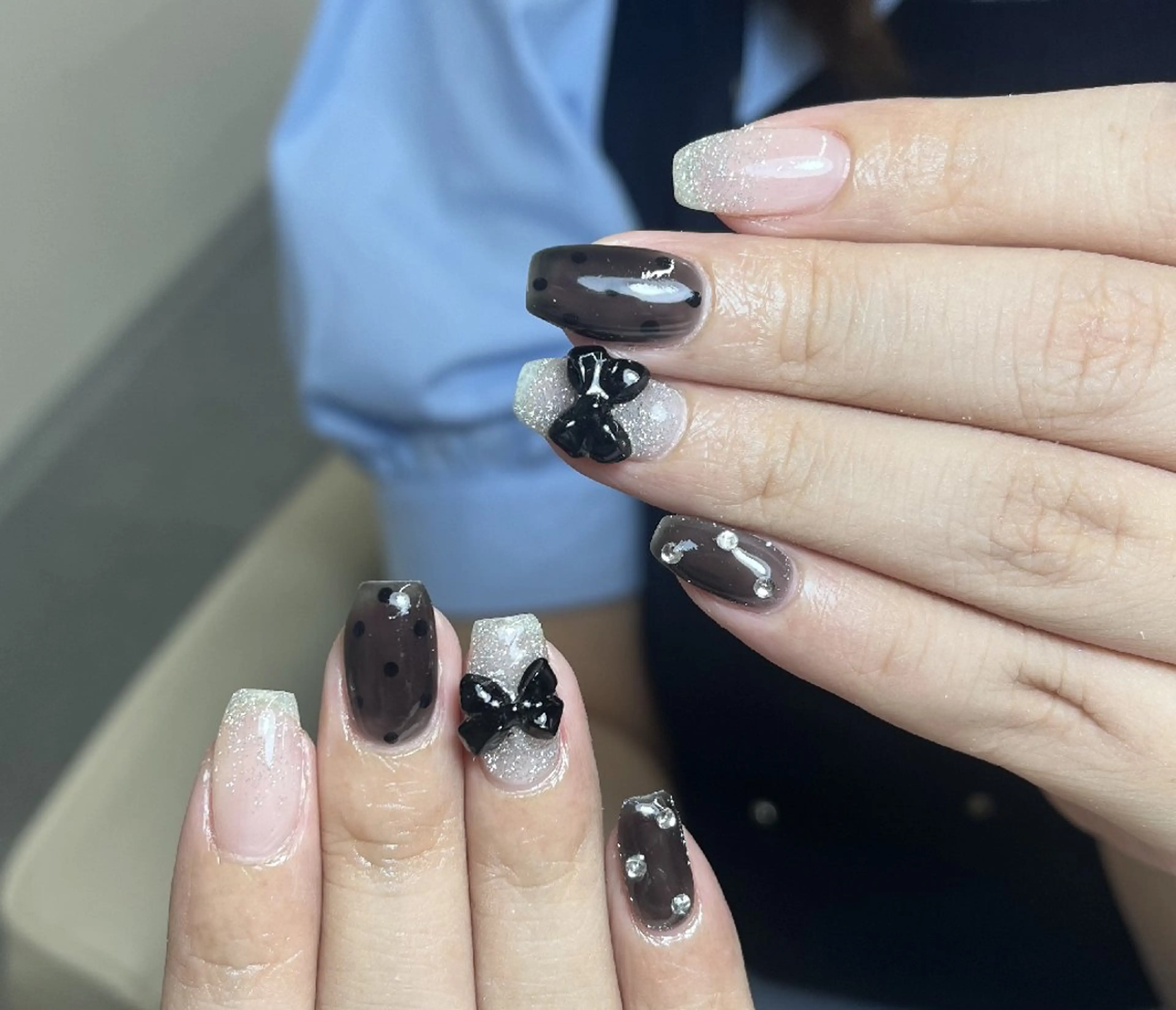 ネイル グロー ネイルのネイルデザイン