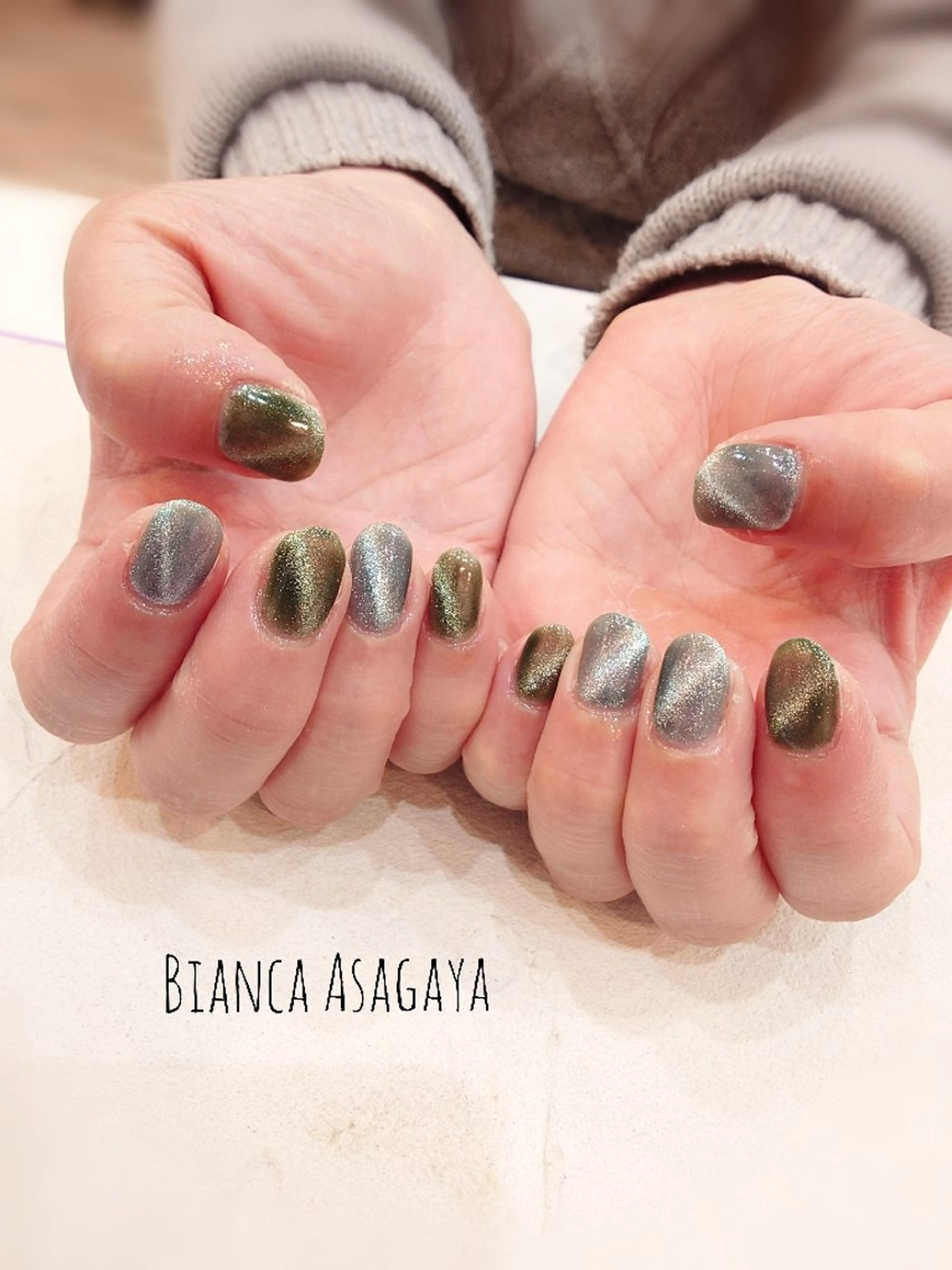 ネイル マグネットネイル ハンドネイル Bianca TANAKAのネイルデザイン