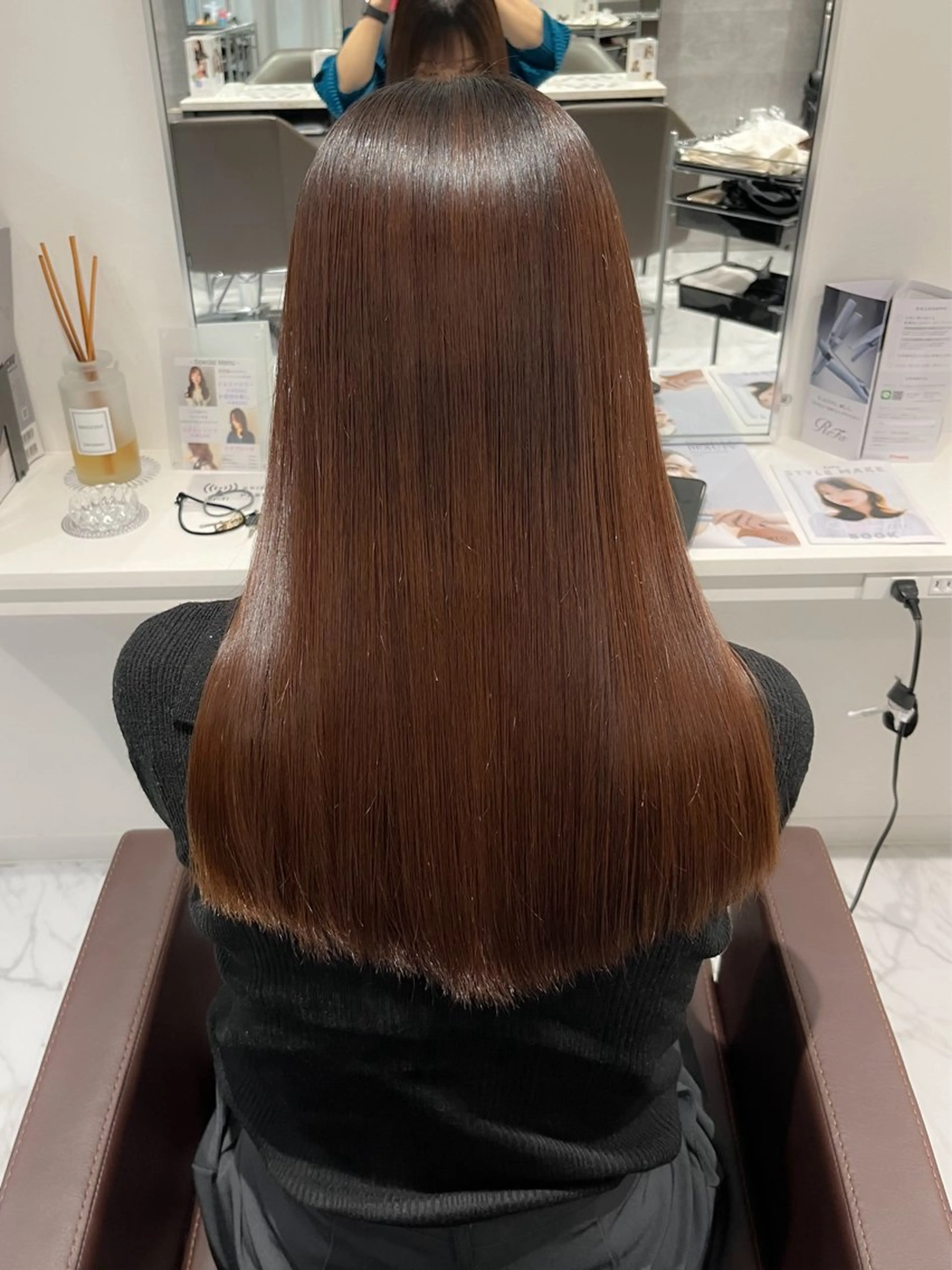 セミロング カット 縮毛矯正 Grow by NYNY 坂本 理輝のヘアスタイル