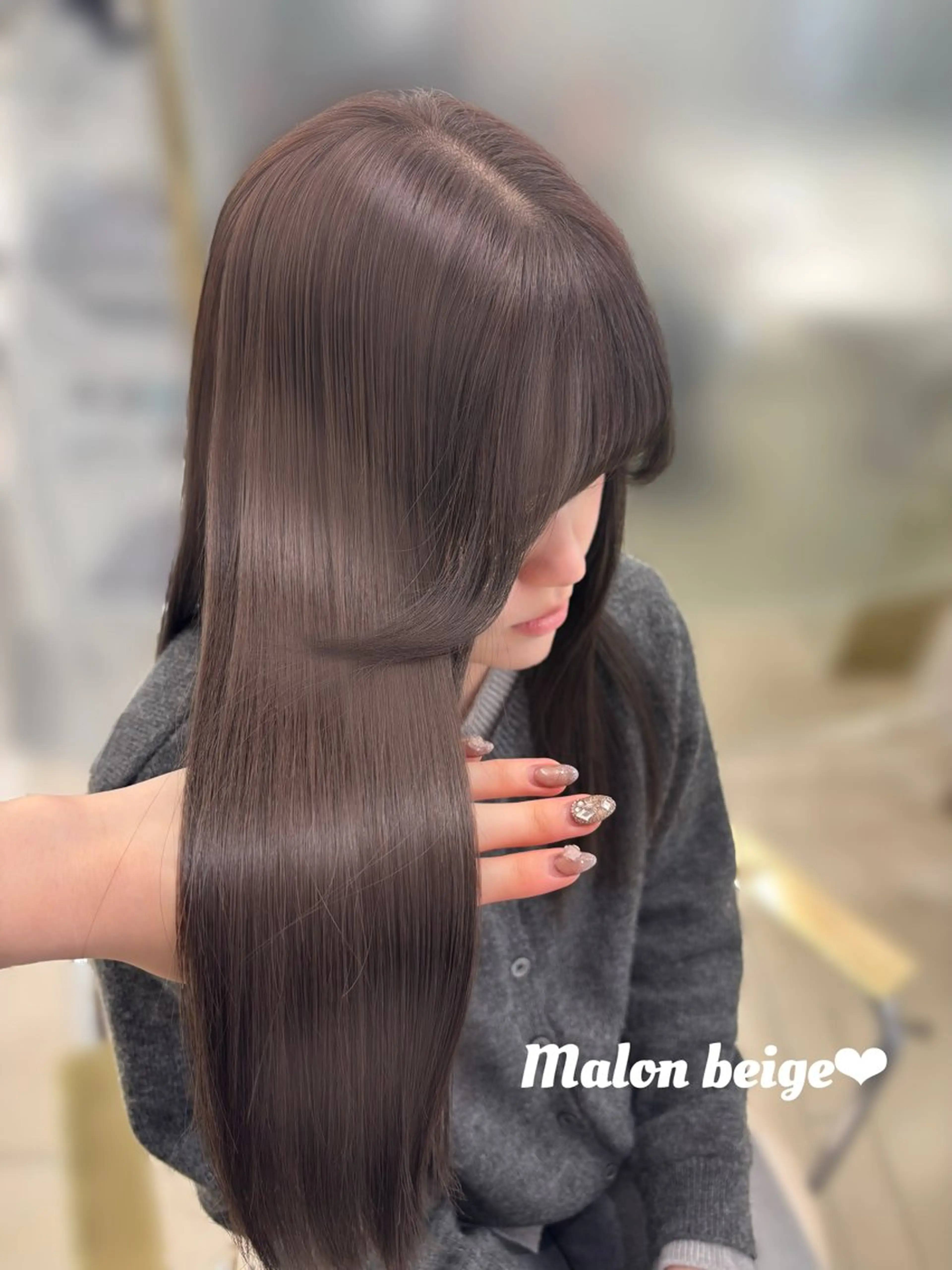 🩶𝐏𝐫𝐞𝐦𝐢𝐮𝐦髪質改善コース🩶艶に特化した縮毛矯正＋内部補修ケラチントリートメント＋ケアカラーの写真