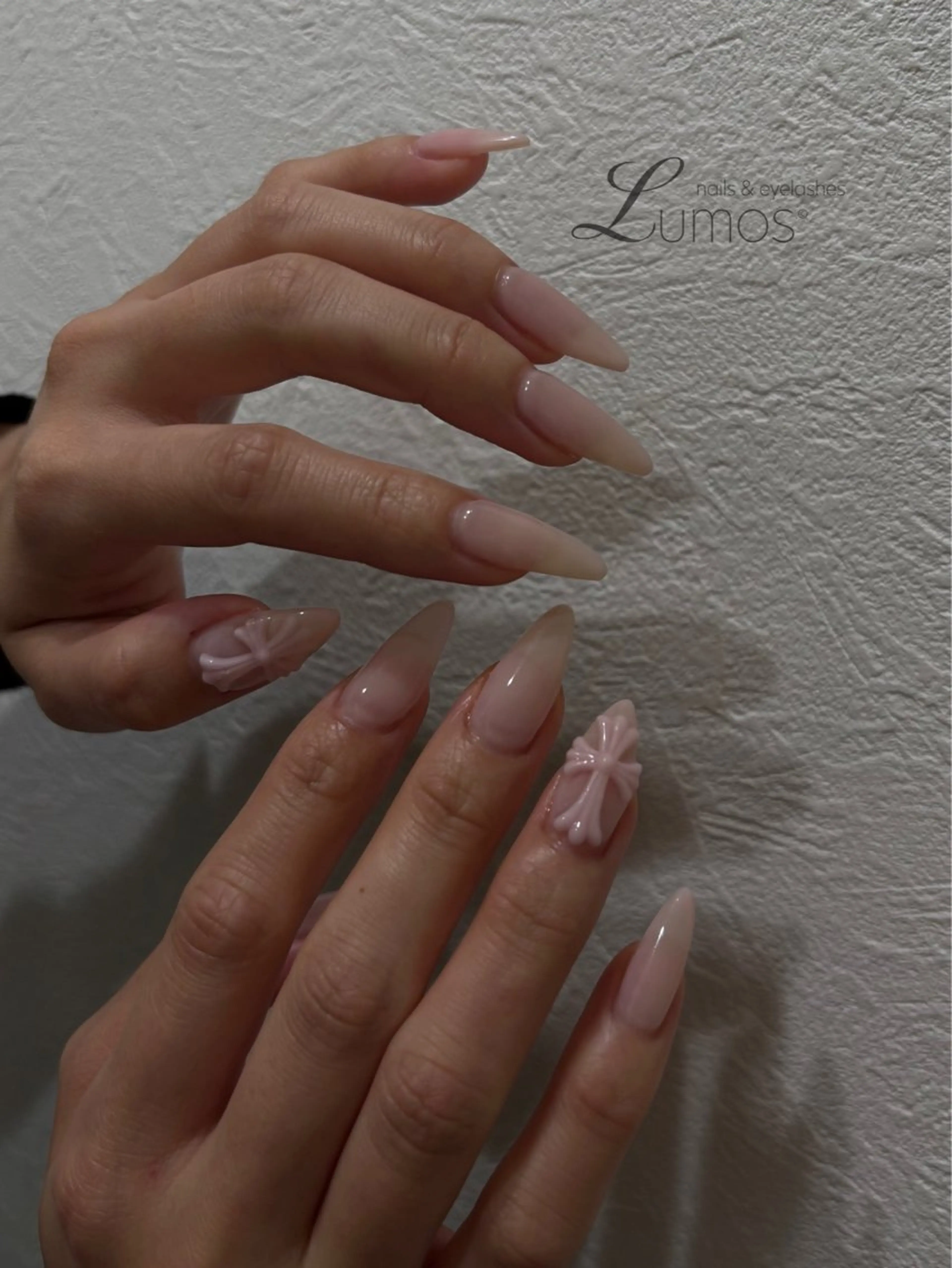 ネイル Lumos Rikaのネイルデザイン