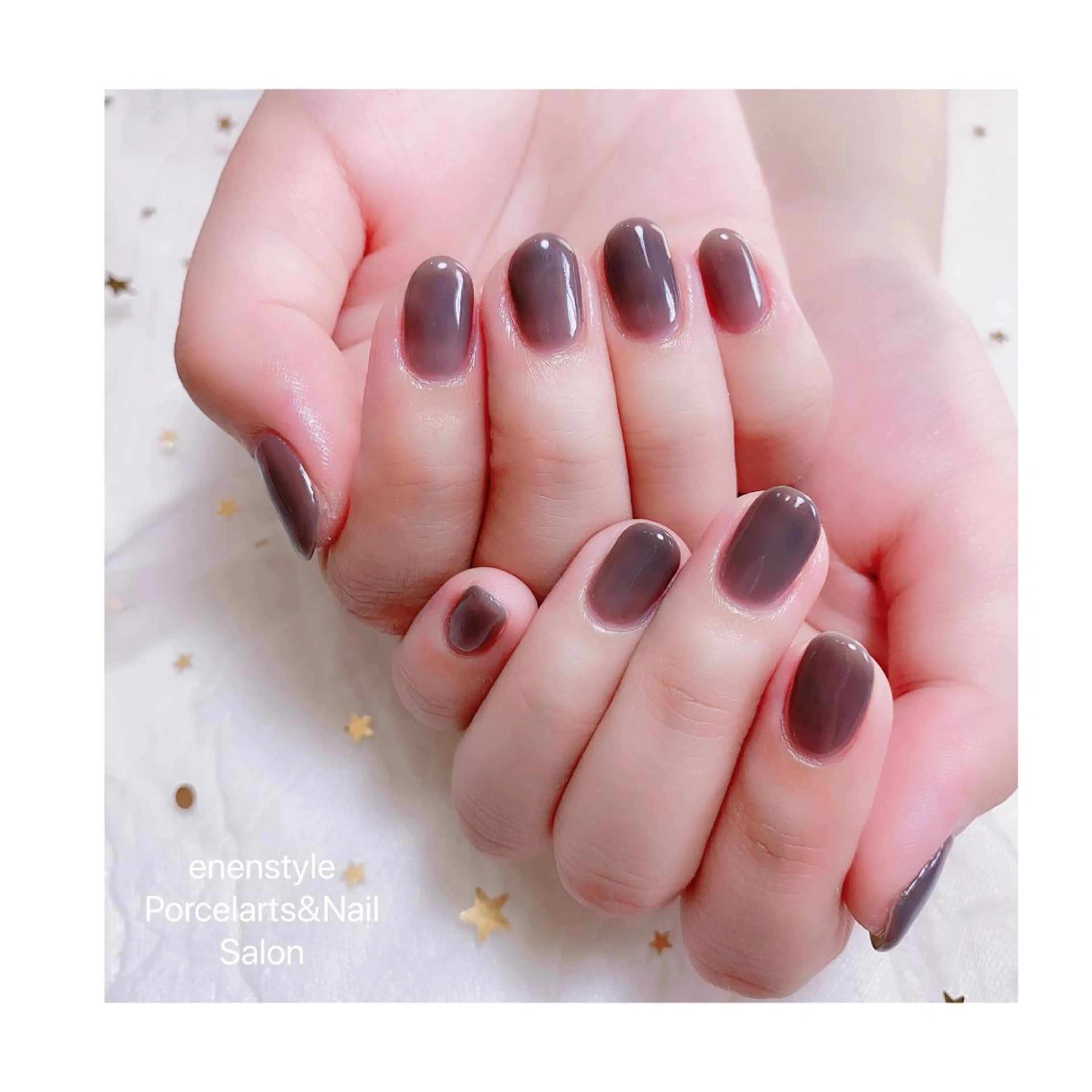 ミディアム ネイル ジェルネイル ニュアンスネイル オフィスネイル ワンカラーネイル パラジェル 👑enen style👑のネイルデザイン