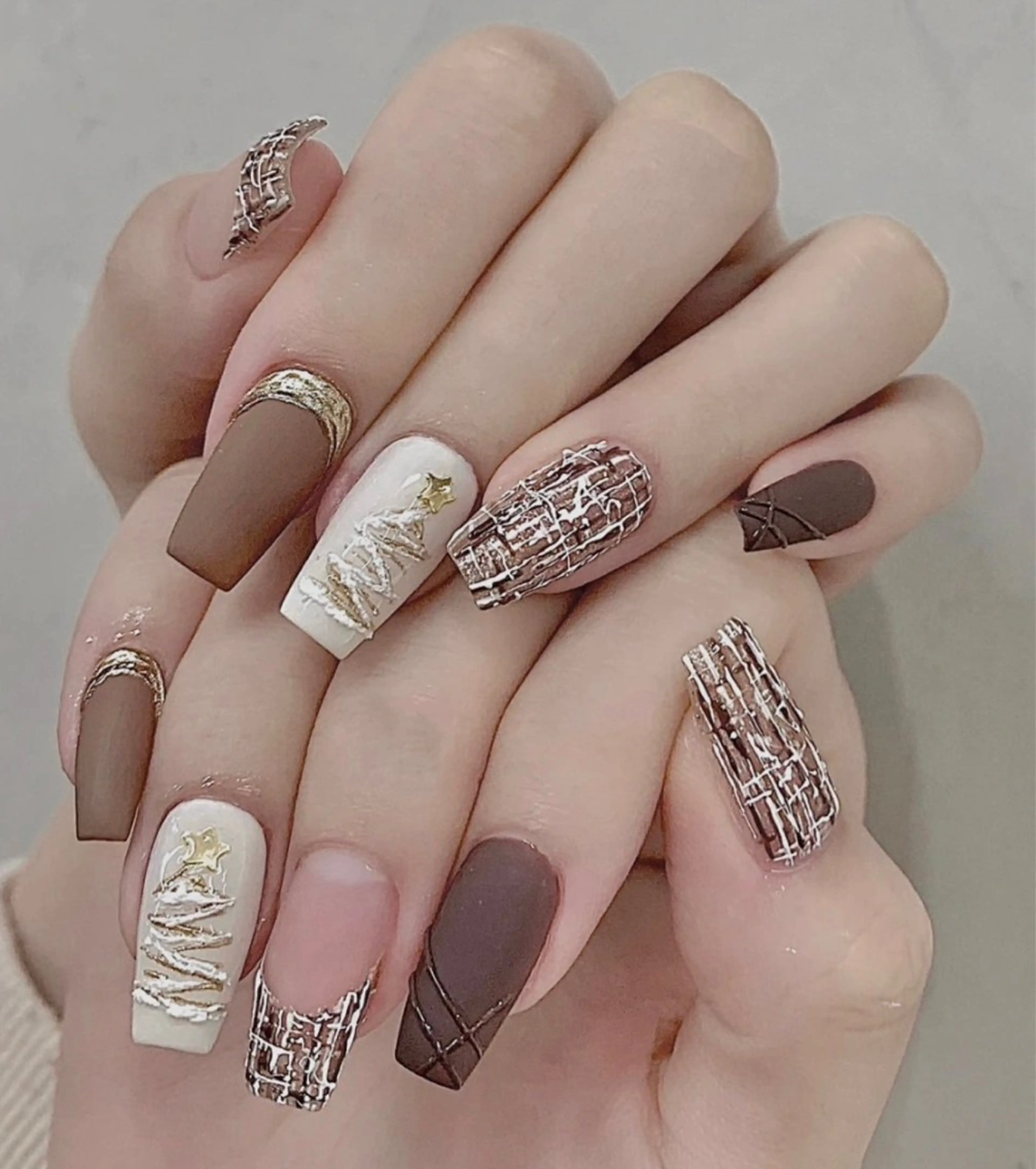 ネイル ハンドネイル LULU Nail salonみどりのネイルデザイン
