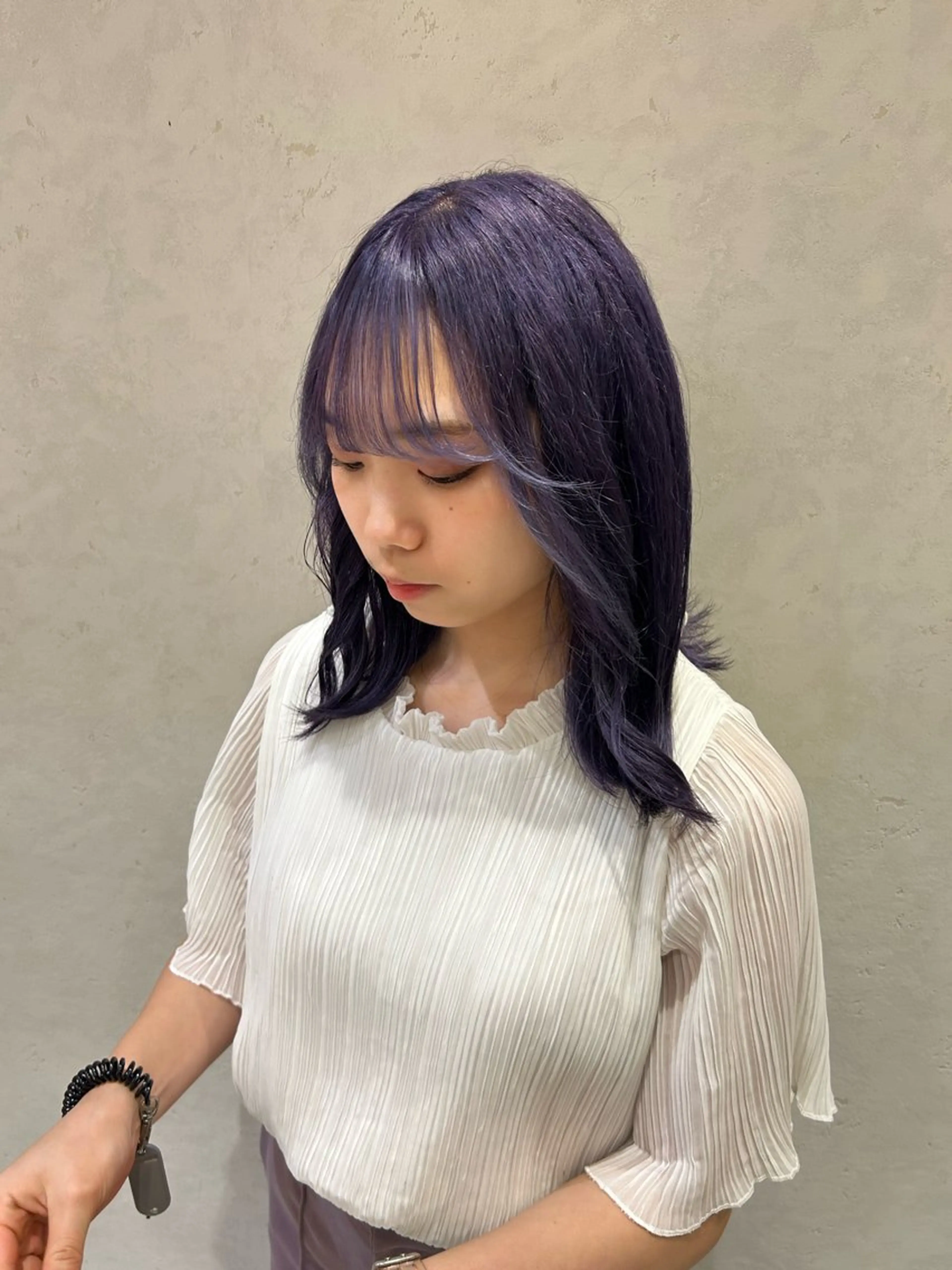 ミディアム カラー ヘアカラー インナーカラー ／レイヤー🦋ルイのヘアスタイル