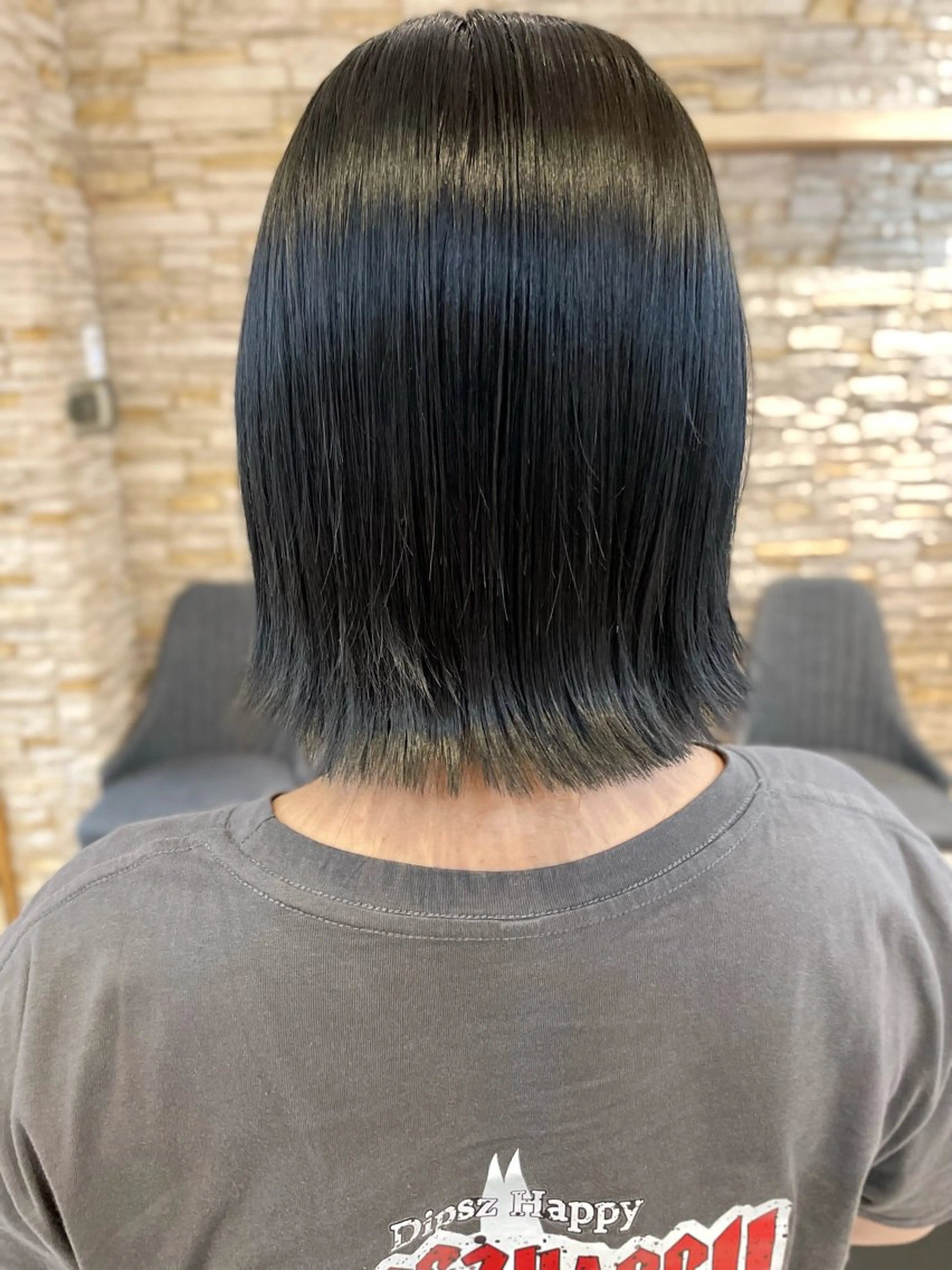 ショート 艶髪／透け感カラー ／ＲＹＯのヘアスタイル