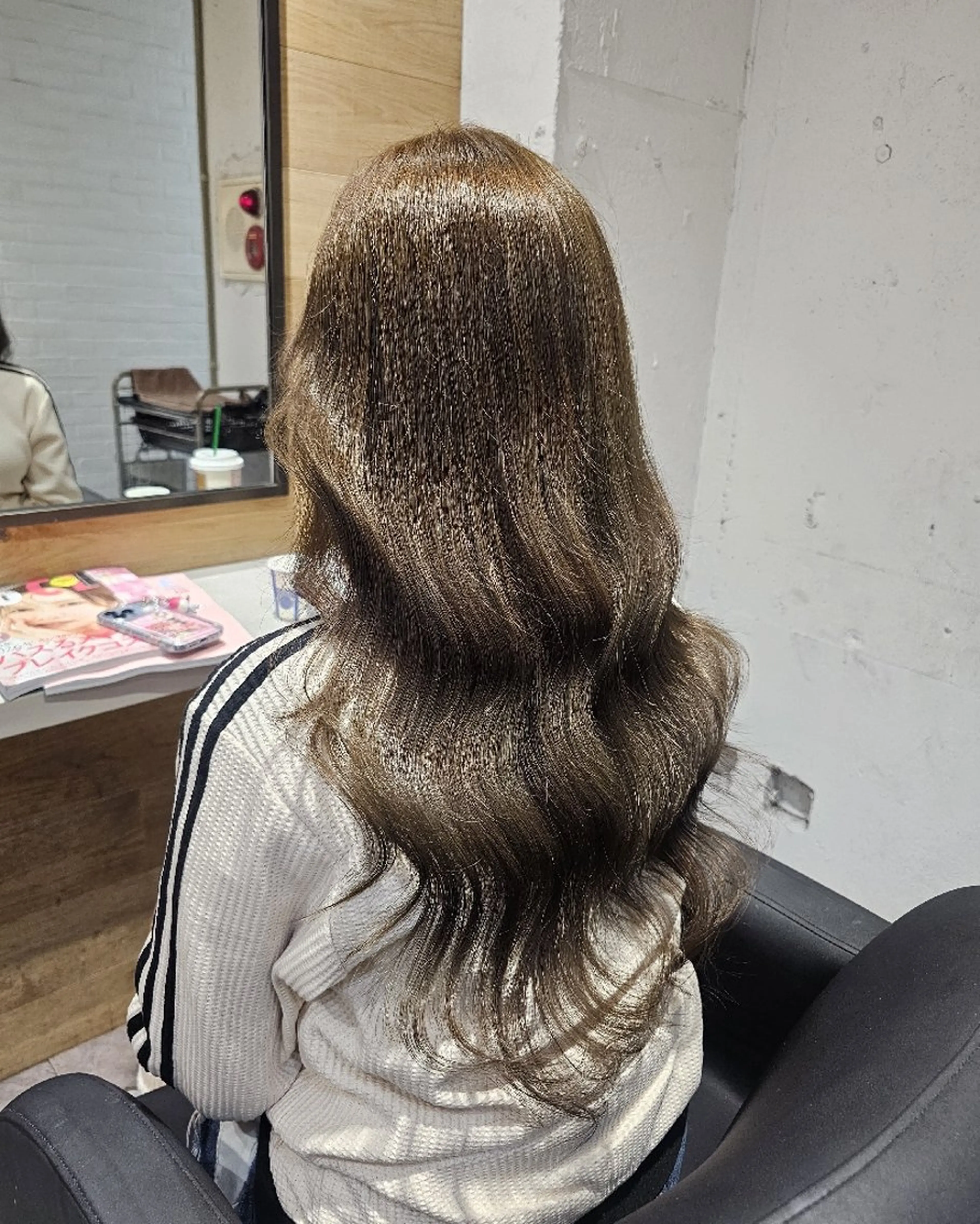 🩶【3回まで使えます】カット＋イルミナカラー＋2step艶トリートメント🩶の写真