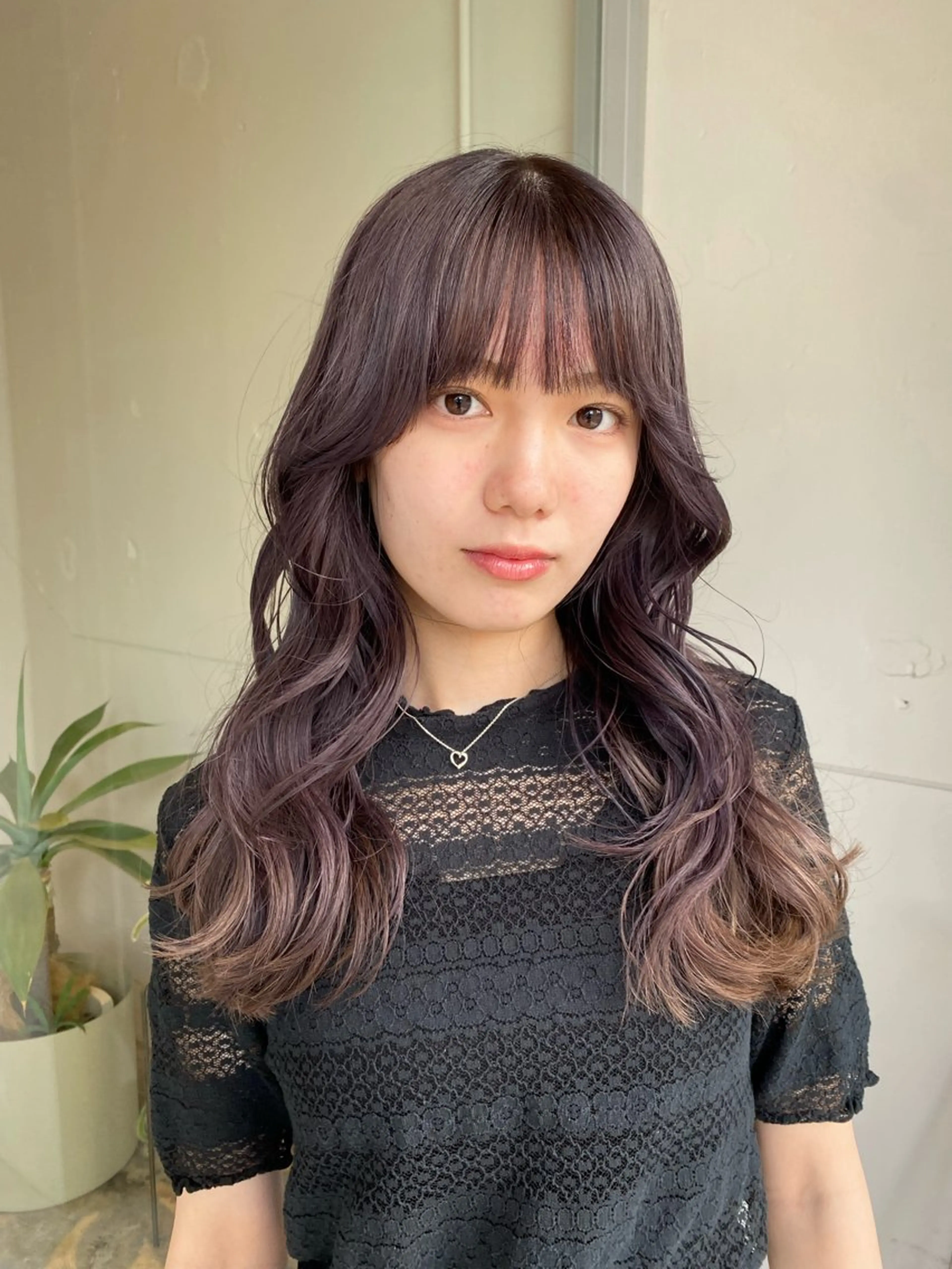 ロング レイヤーカット/ ダブルカラーサクライのヘアスタイル