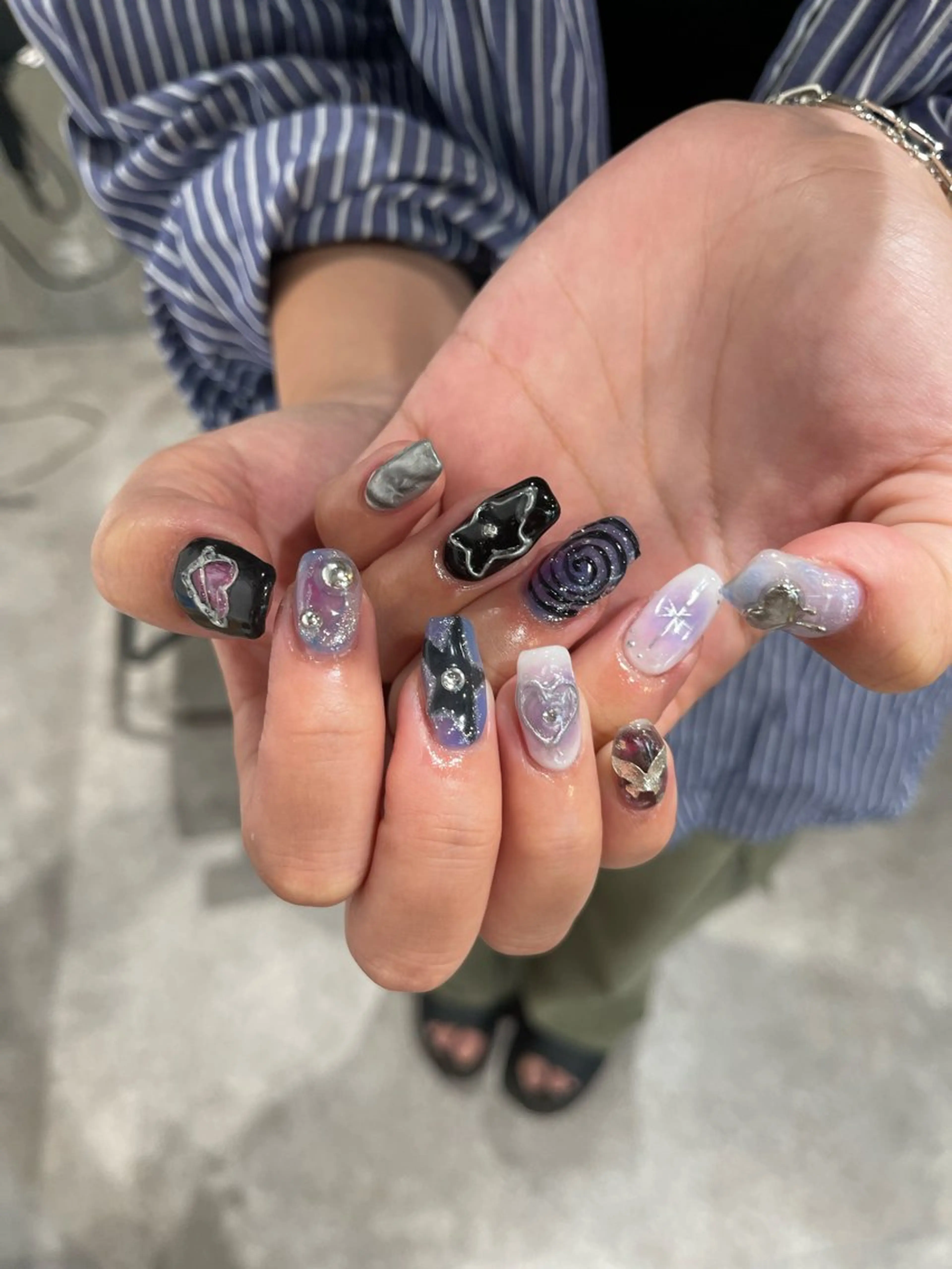 ネイル 韓国ネイル ラメ(グリッター) ano ♡のヘアスタイル