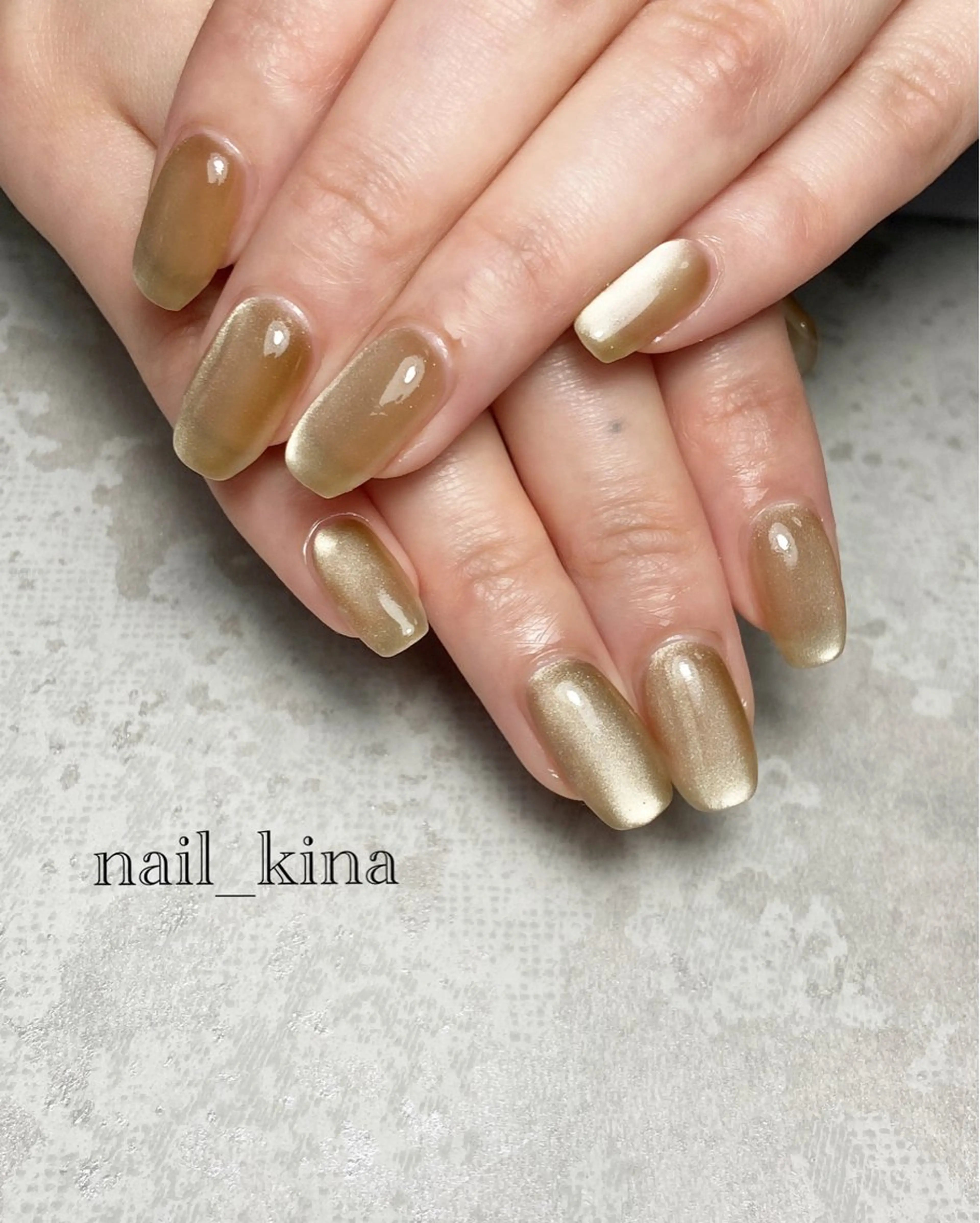 ネイル マグネットネイル マグネットワンカラー ワンカラーネイル nail_ kinaのネイルデザイン