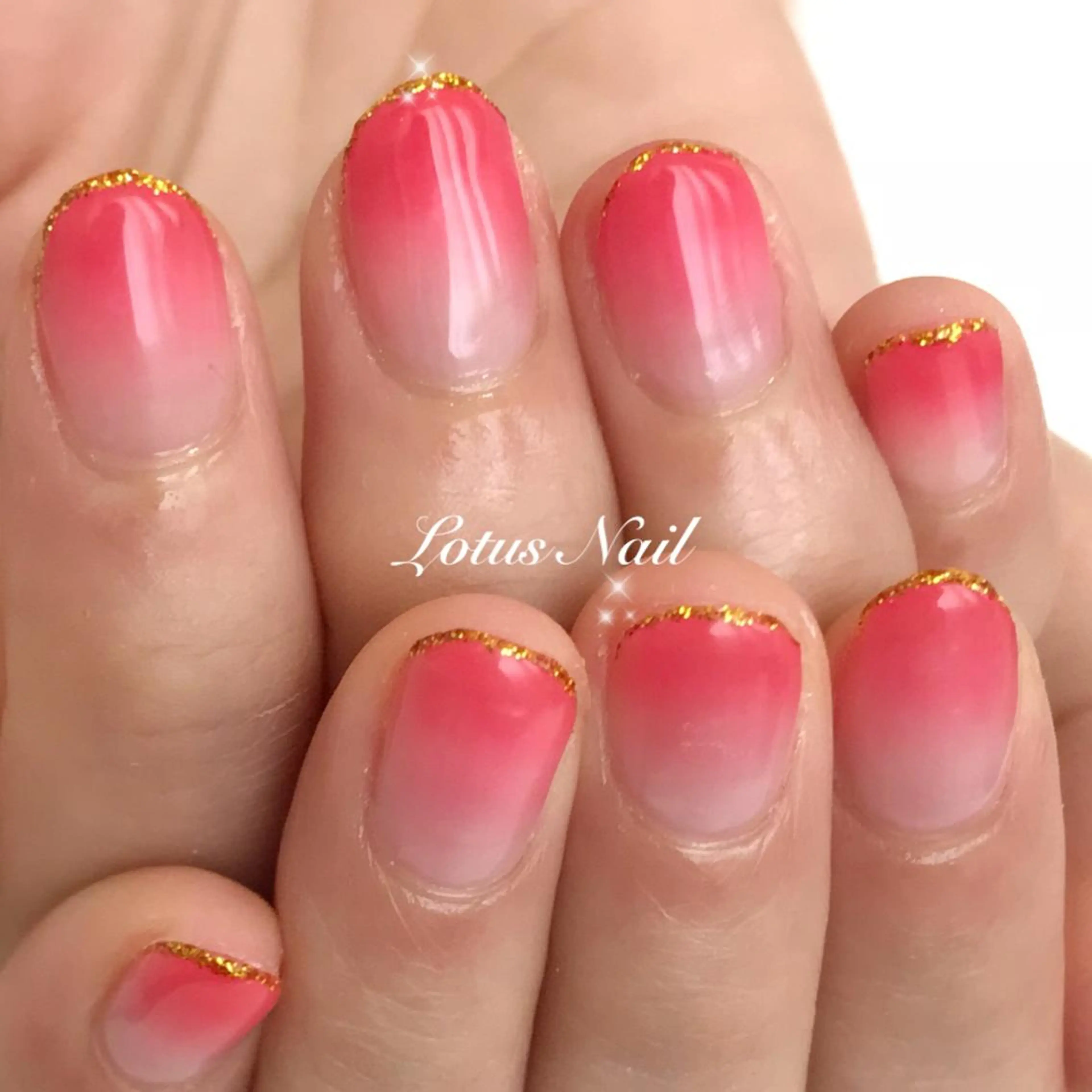 ネイル ラメ(グリッター) ハンドネイル Lotus Nailのネイルデザイン