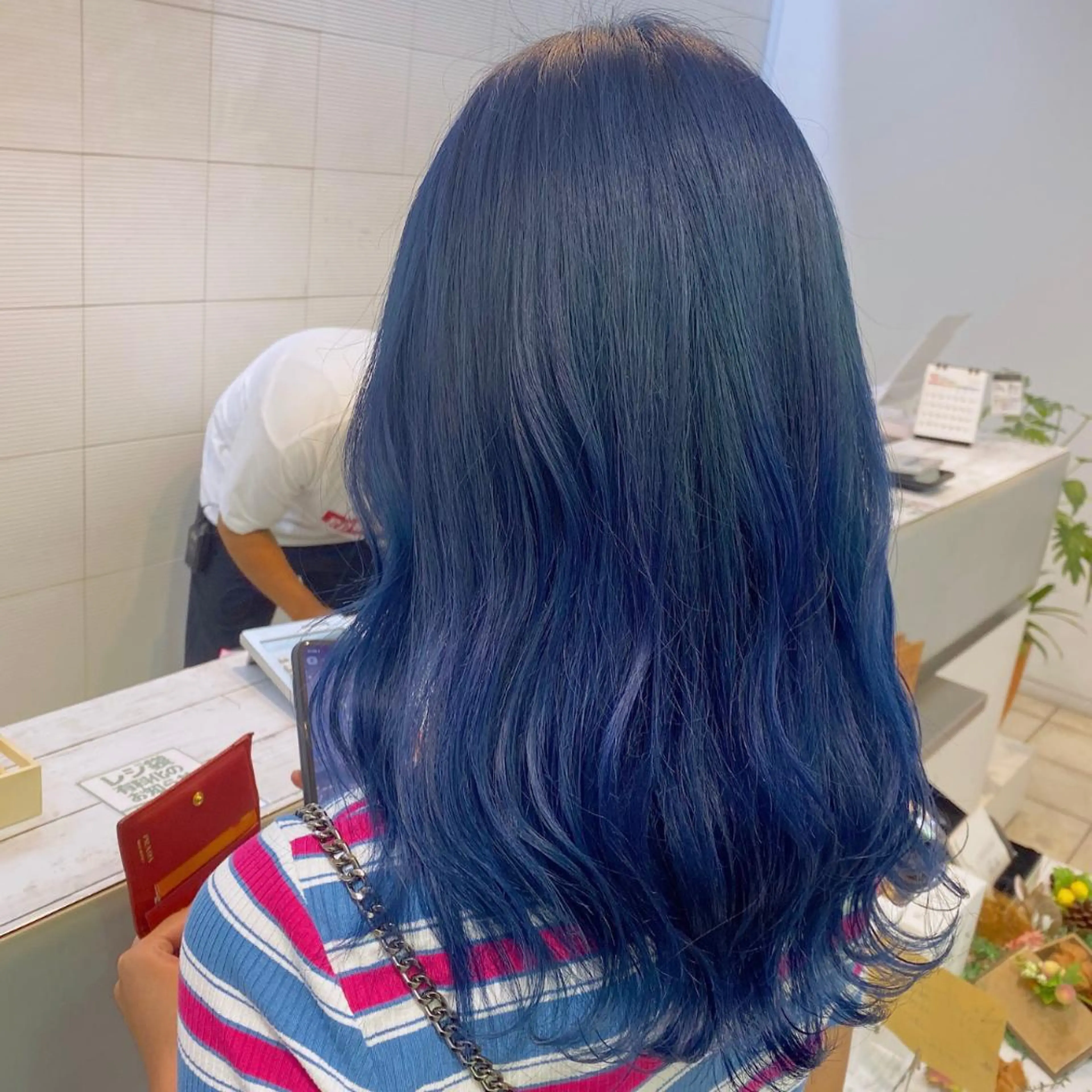 ロング カラー 渡邊 唯のヘアスタイル