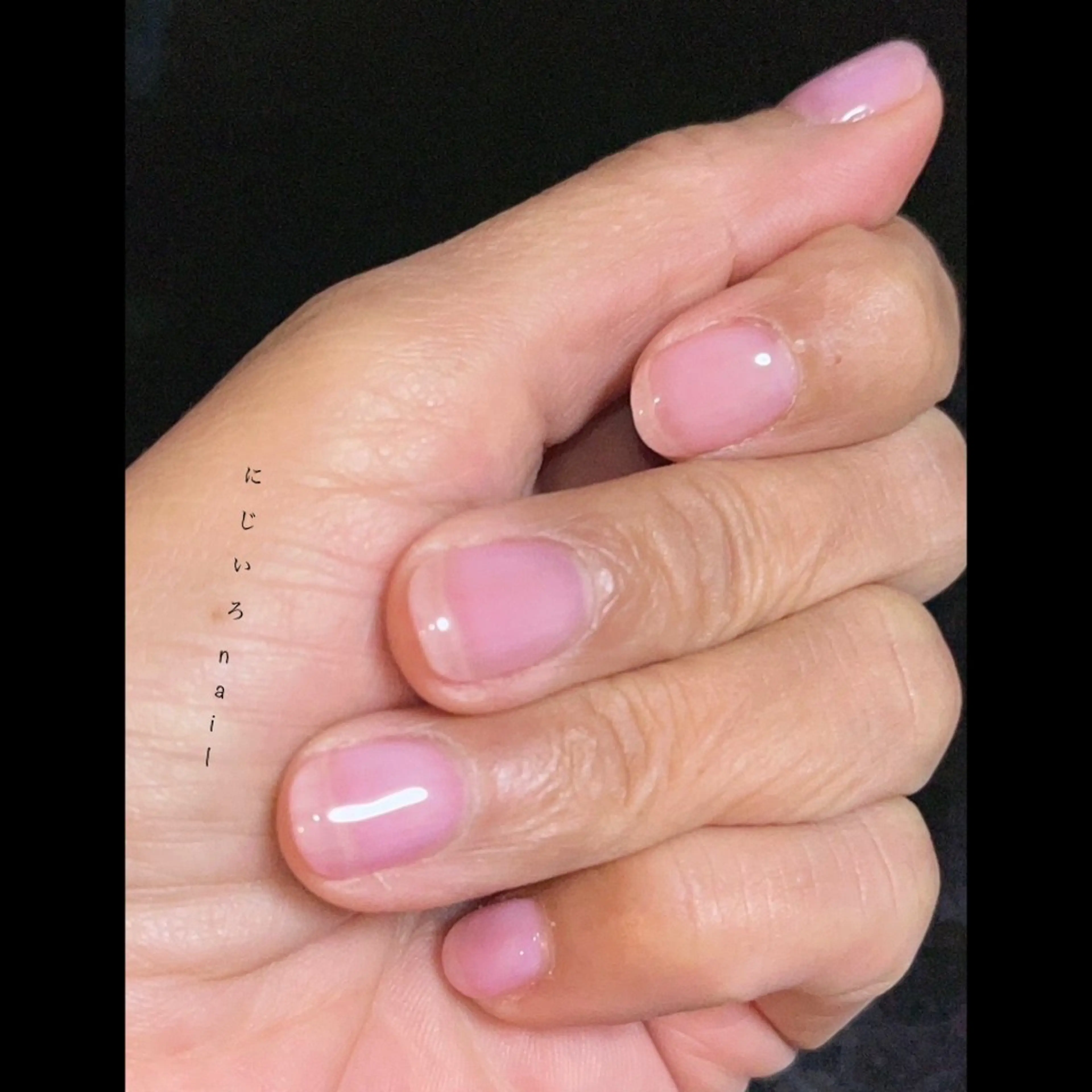 ネイル にじいろ nailのネイルデザイン