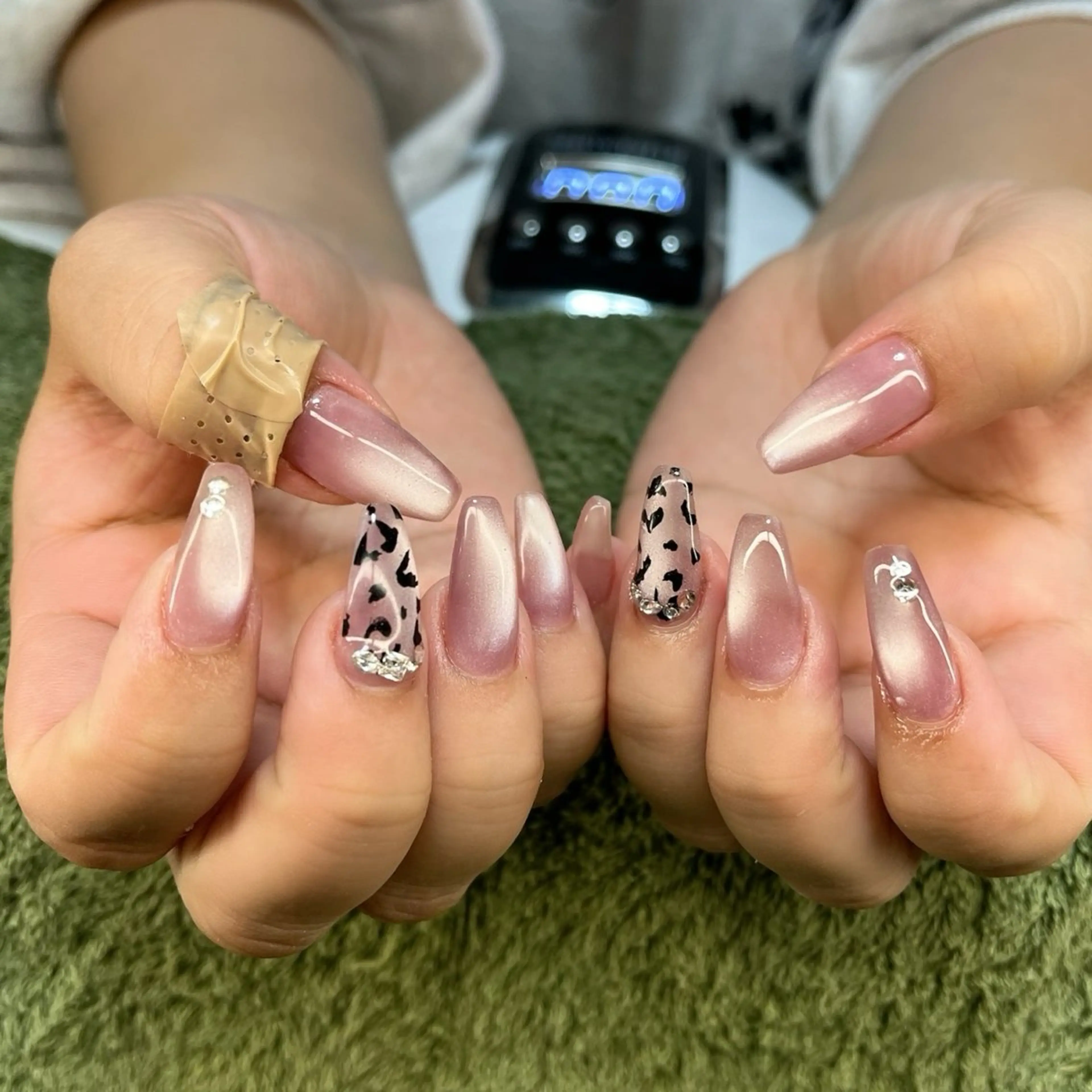 ネイル ハンドネイル フットネイル MHR nailのネイルデザイン