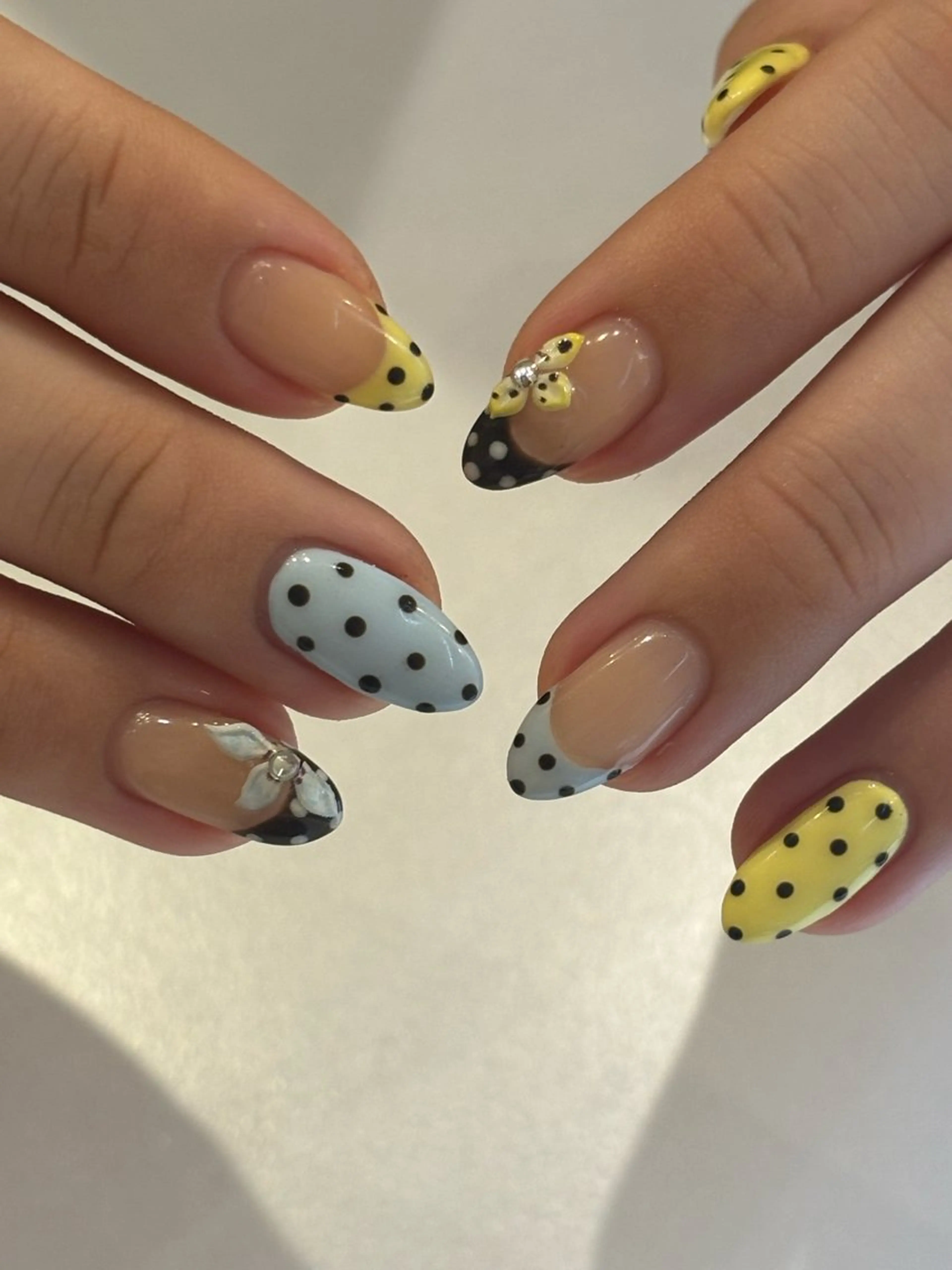 ネイル ドット ハンドネイル Ann nailのネイルデザイン