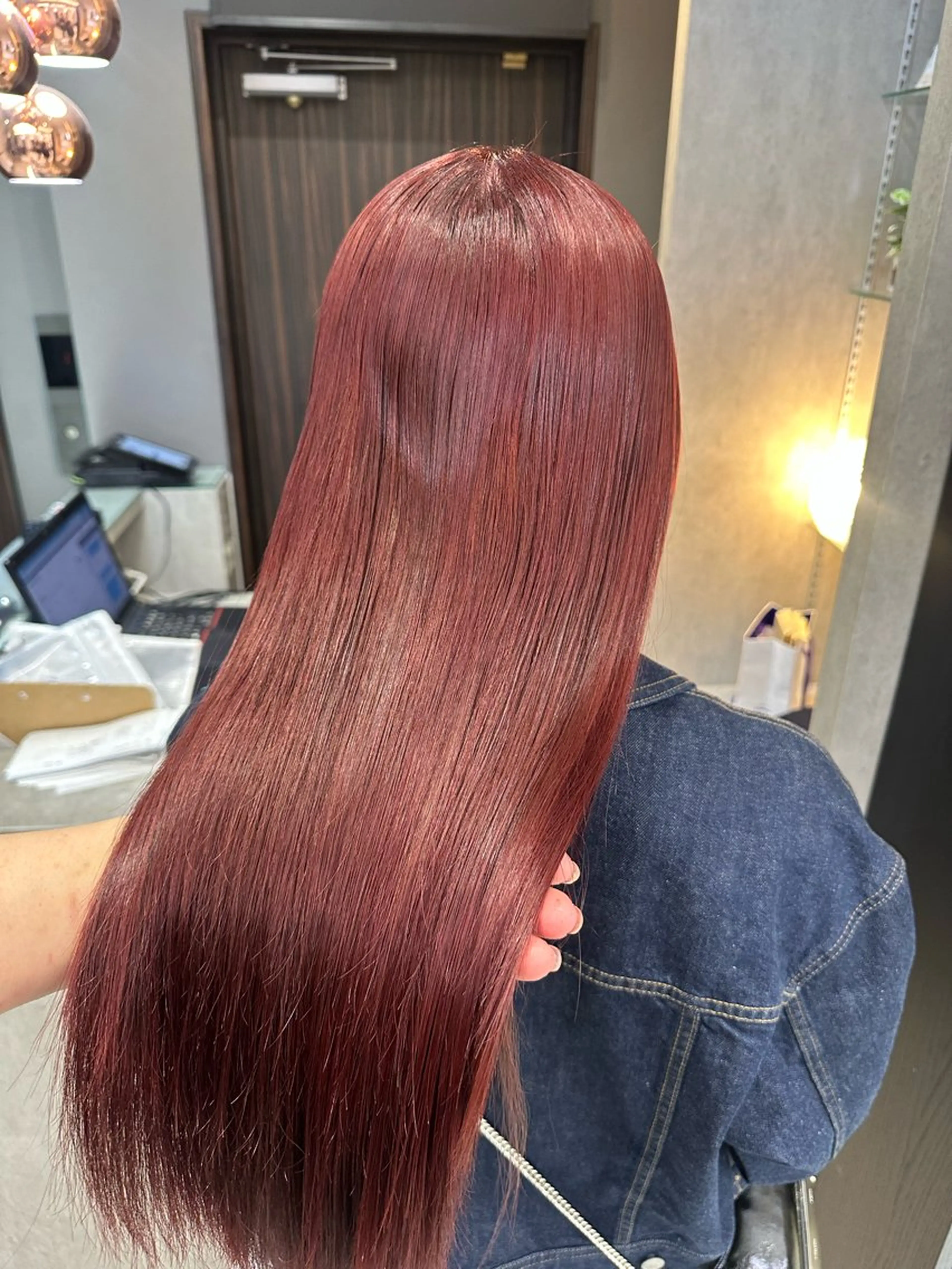 セミロング カラー ヘアカラー トリートメント AYAKASA 暖色カラー/レイヤーのヘアスタイル