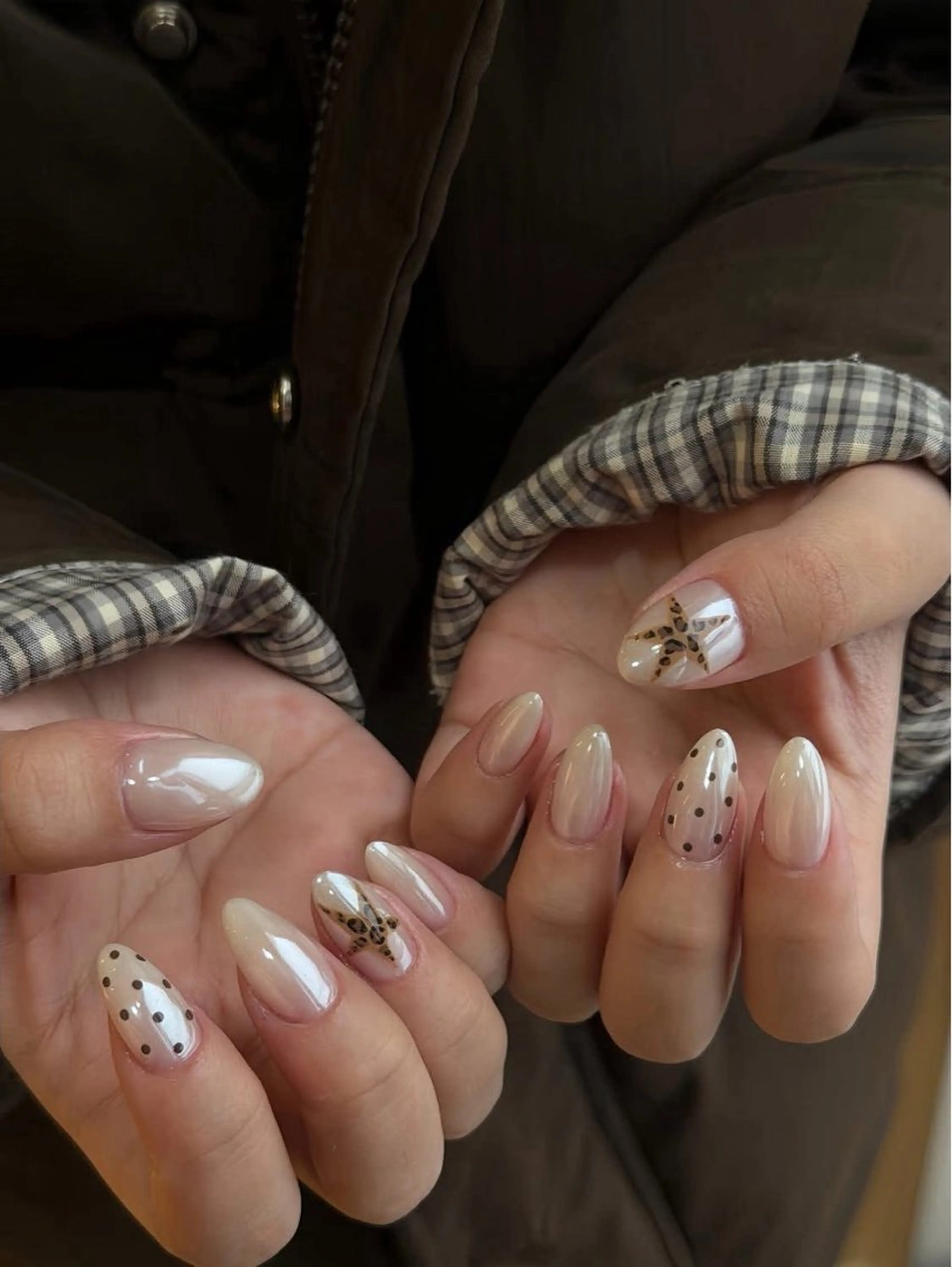 ネイル 韓国ネイル 持ち込み ニュアンスネイル ネイルチップ 冬ネイル LISA ANA.CHUOのネイルデザイン