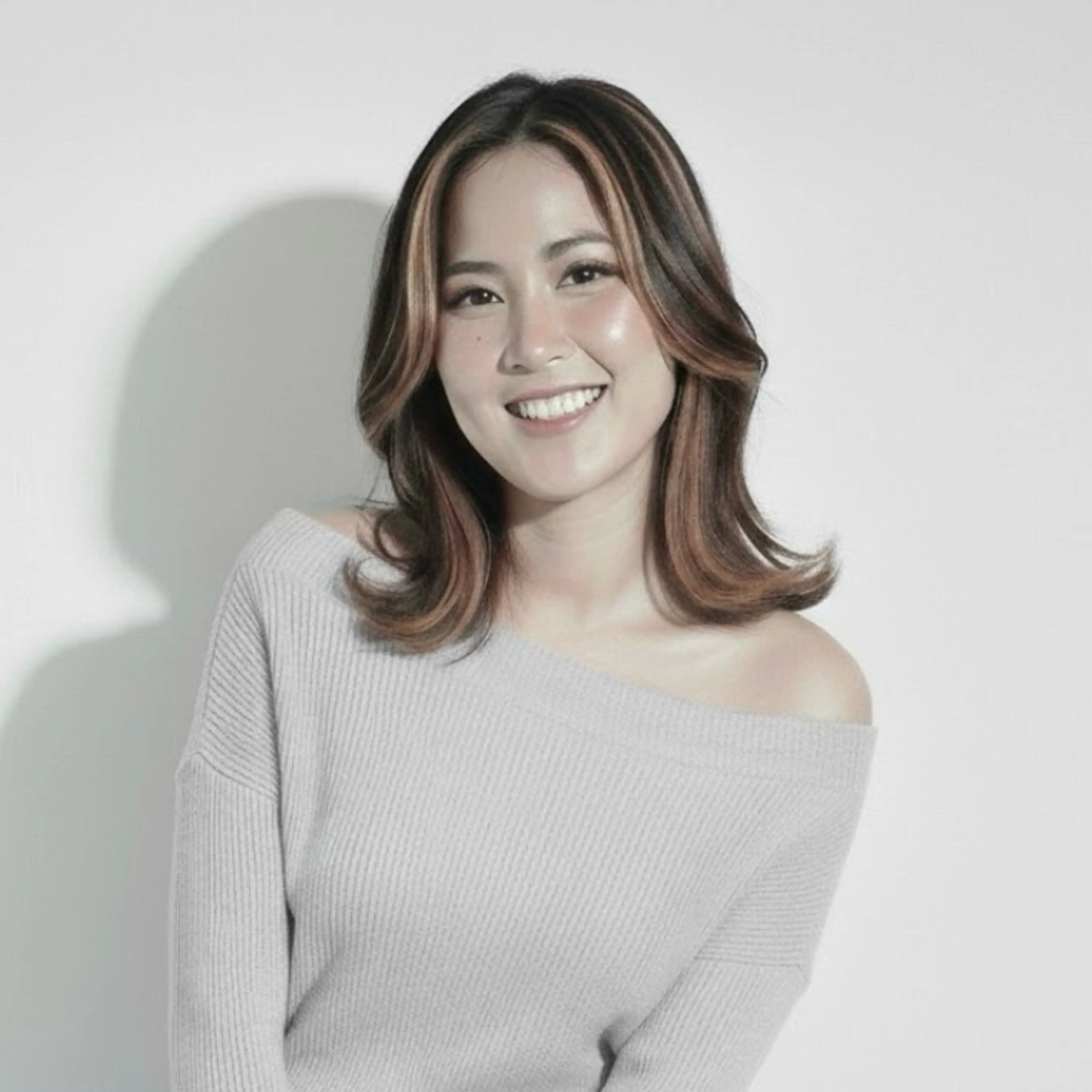 ミディアム カラー ボブレイヤー ベージュカラー ブリーチ ブラウンカラー ブラウンベージュ カット ヘアカラー 髪質改善特化KIZU /艶髪研究（京都）のヘアスタイル