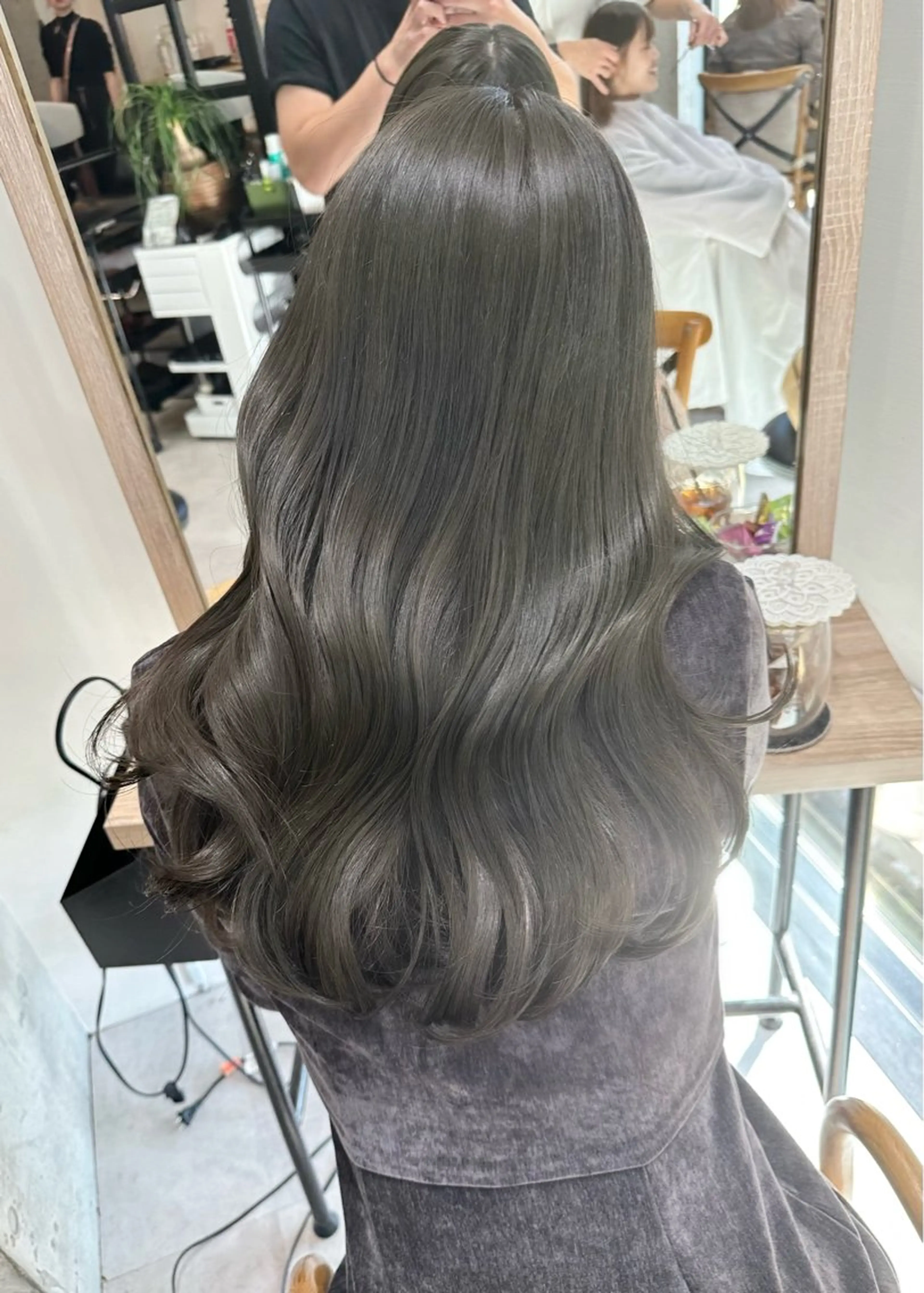 セミロング カット ヘアカラー トリートメント ✨透明感カラー/縮毛 恵比寿HAYATO✨のヘアスタイル