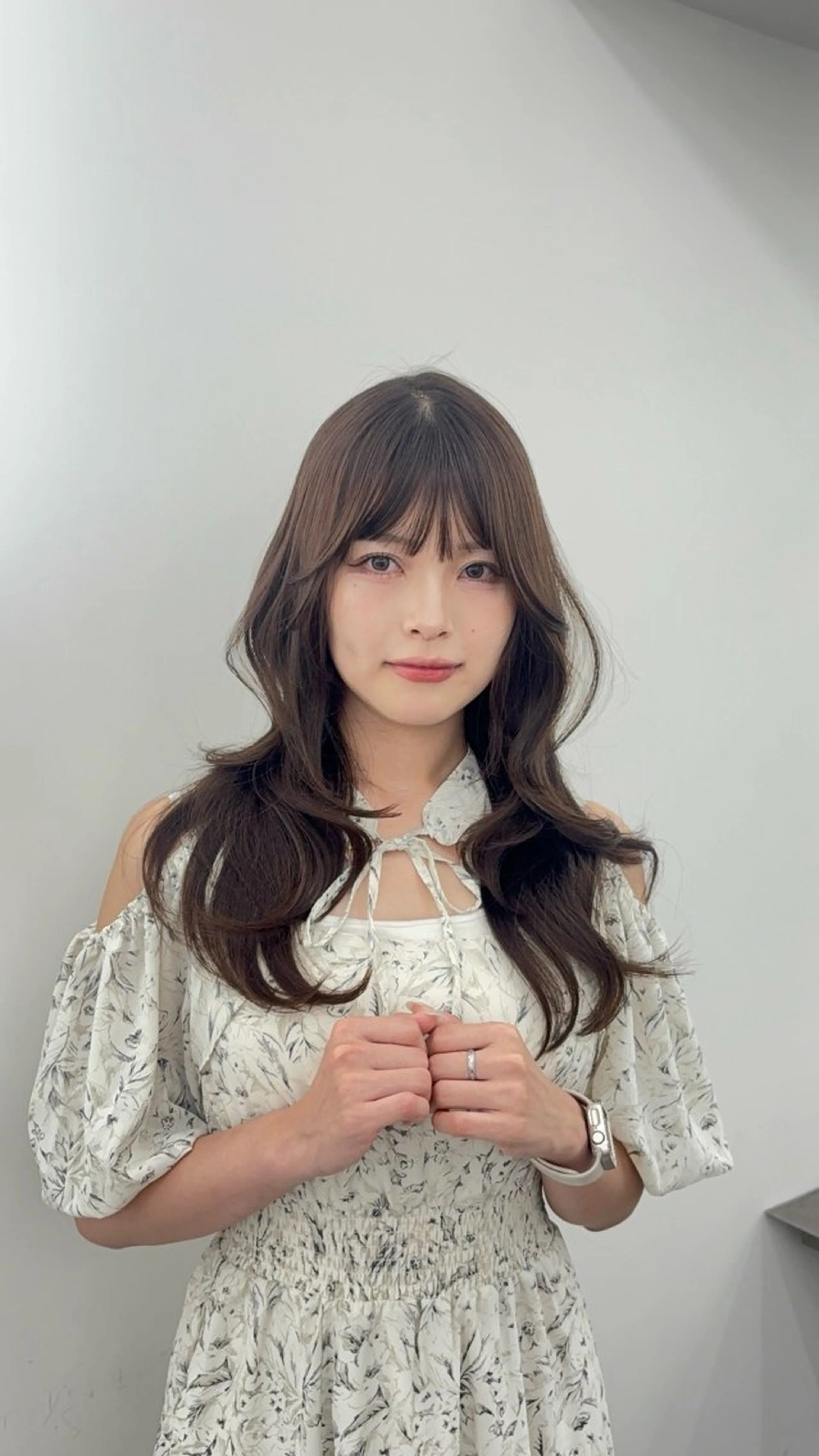 ロング カラー ベージュカラー 透明感カラー グレージュ 外国人風カラー カット ヘアカラー トリートメント 韓国ヘア/レイヤー/ 顔まわり足立遥奈のヘアスタイル