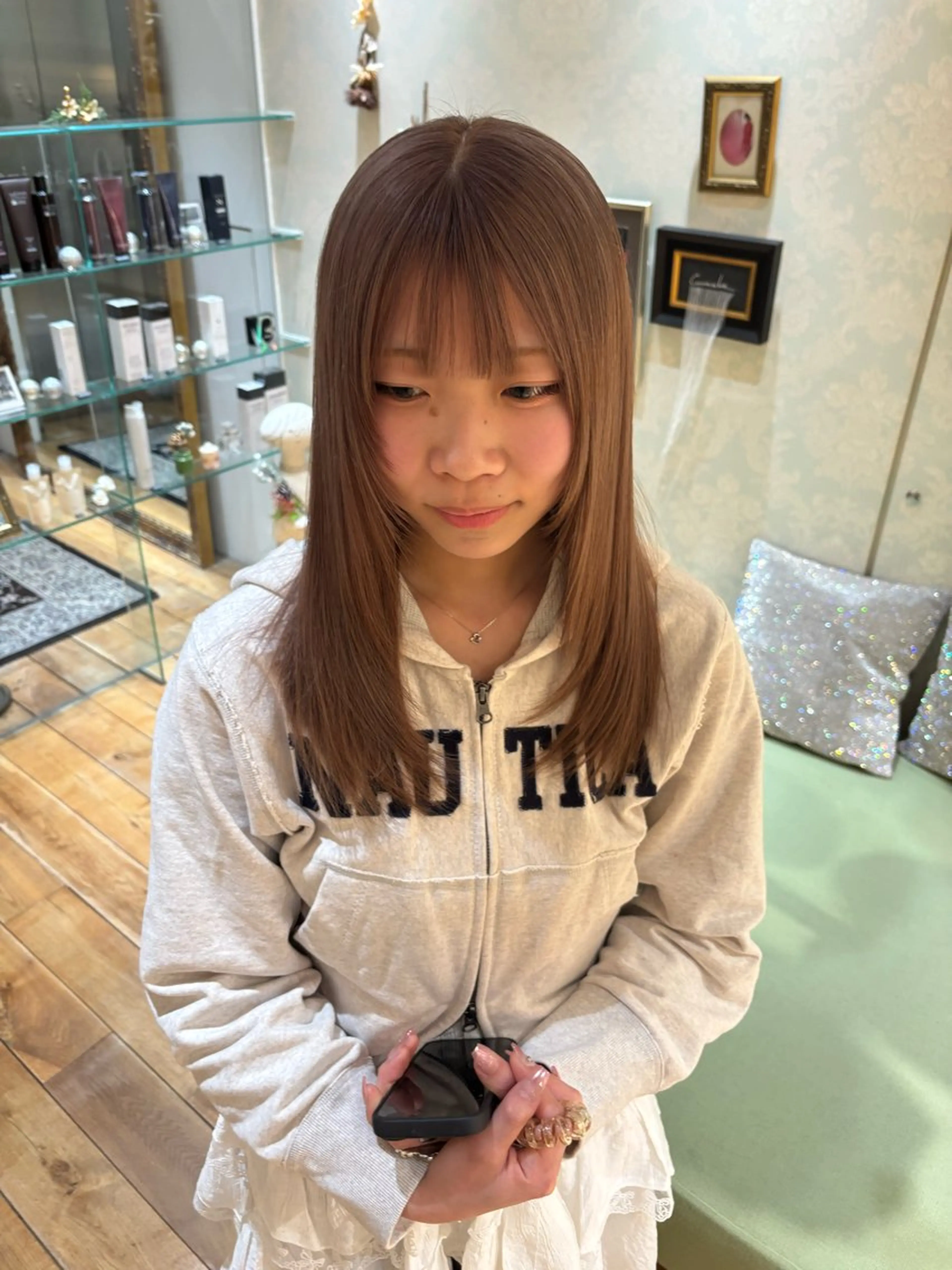 セミロング カラー カット ヘアカラー 綿田 翔のヘアスタイル