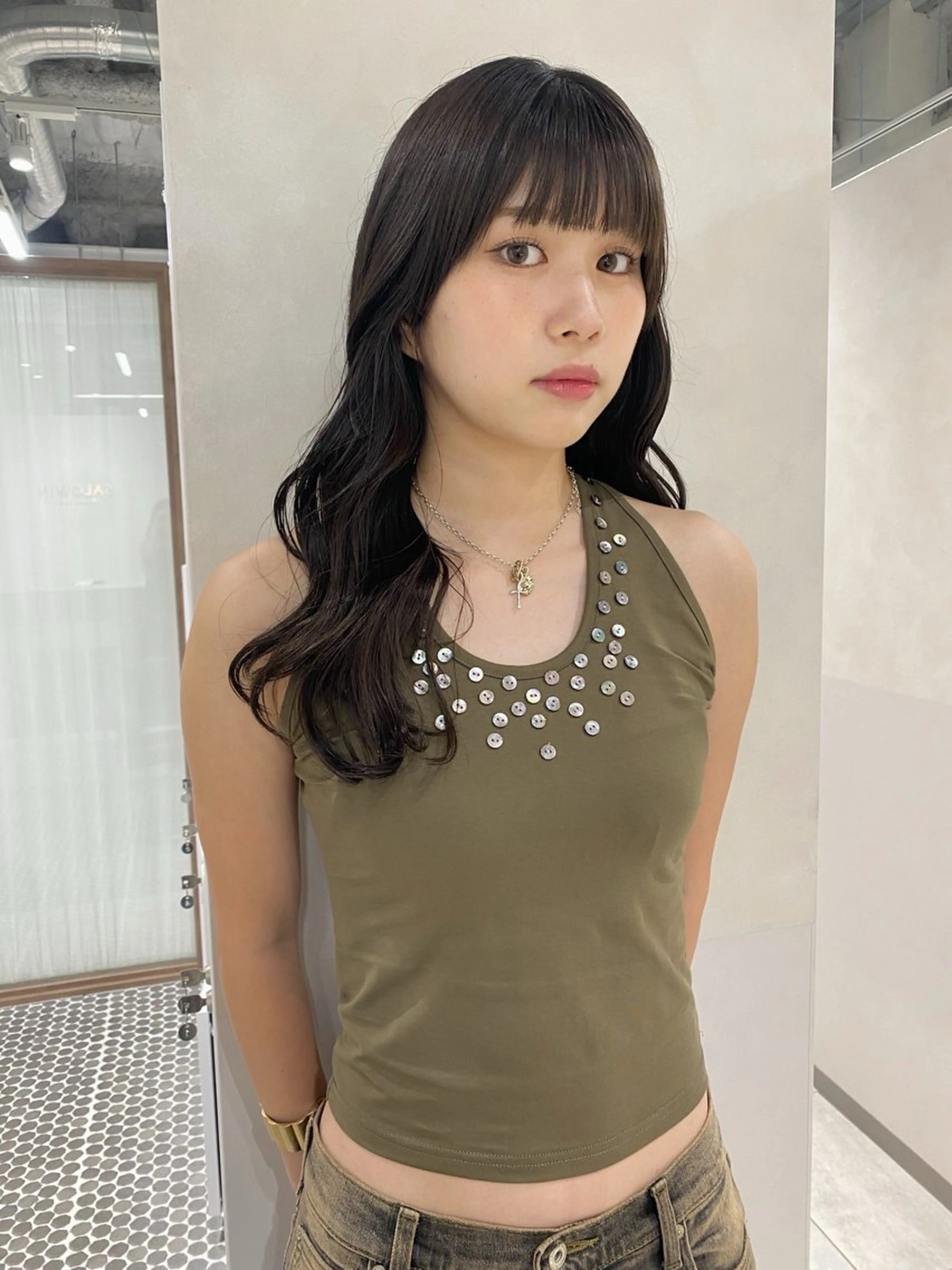 ミディアム カラー SALOWIN 栄3丁目店所属・砂原 ひよりのヘアスタイル