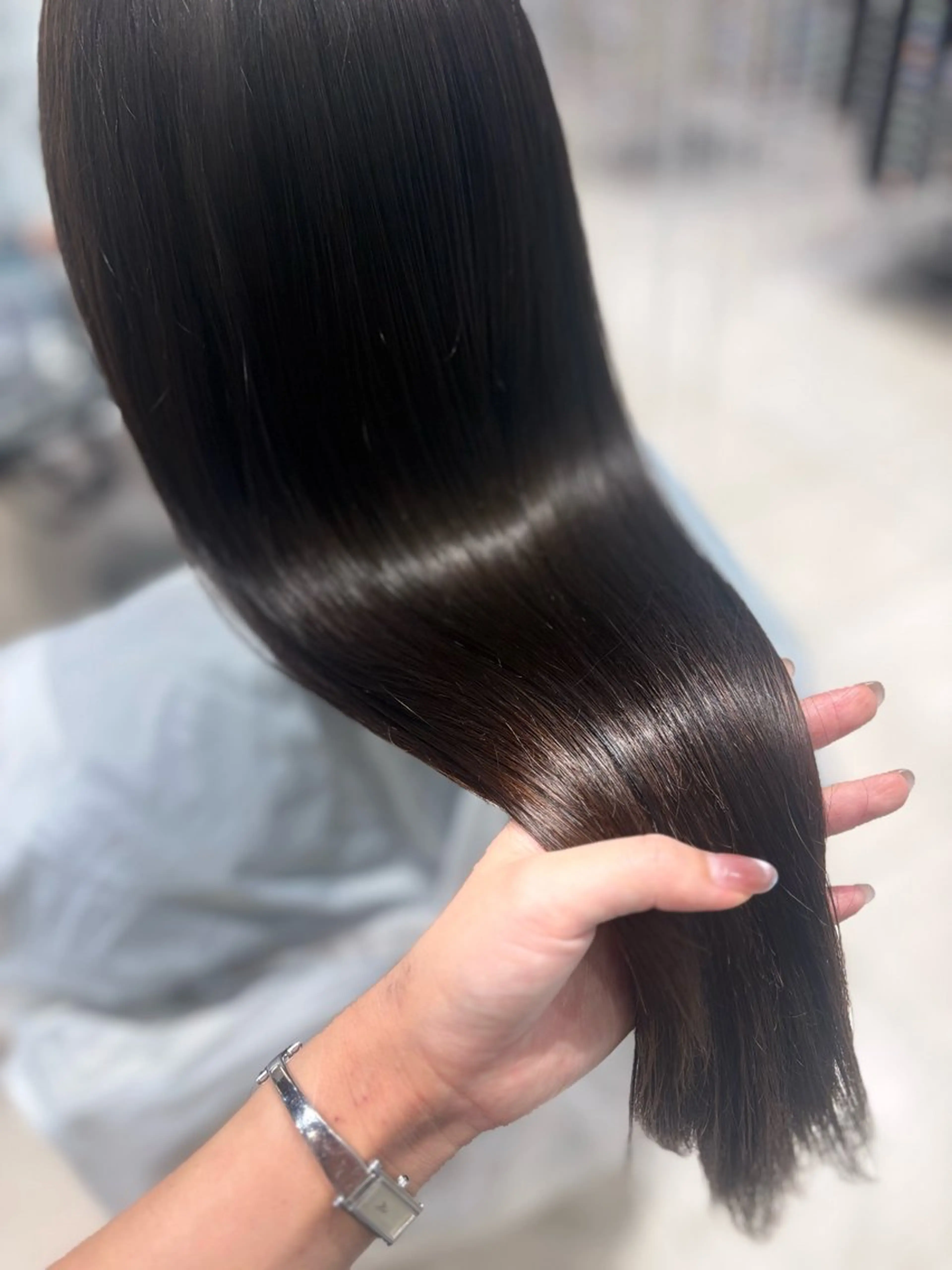 ロング 縮毛矯正 JEAN CLAUDE BIGUINE 横浜ベイクォーター店所属・Koharu 髪質改善カラーのヘアスタイル