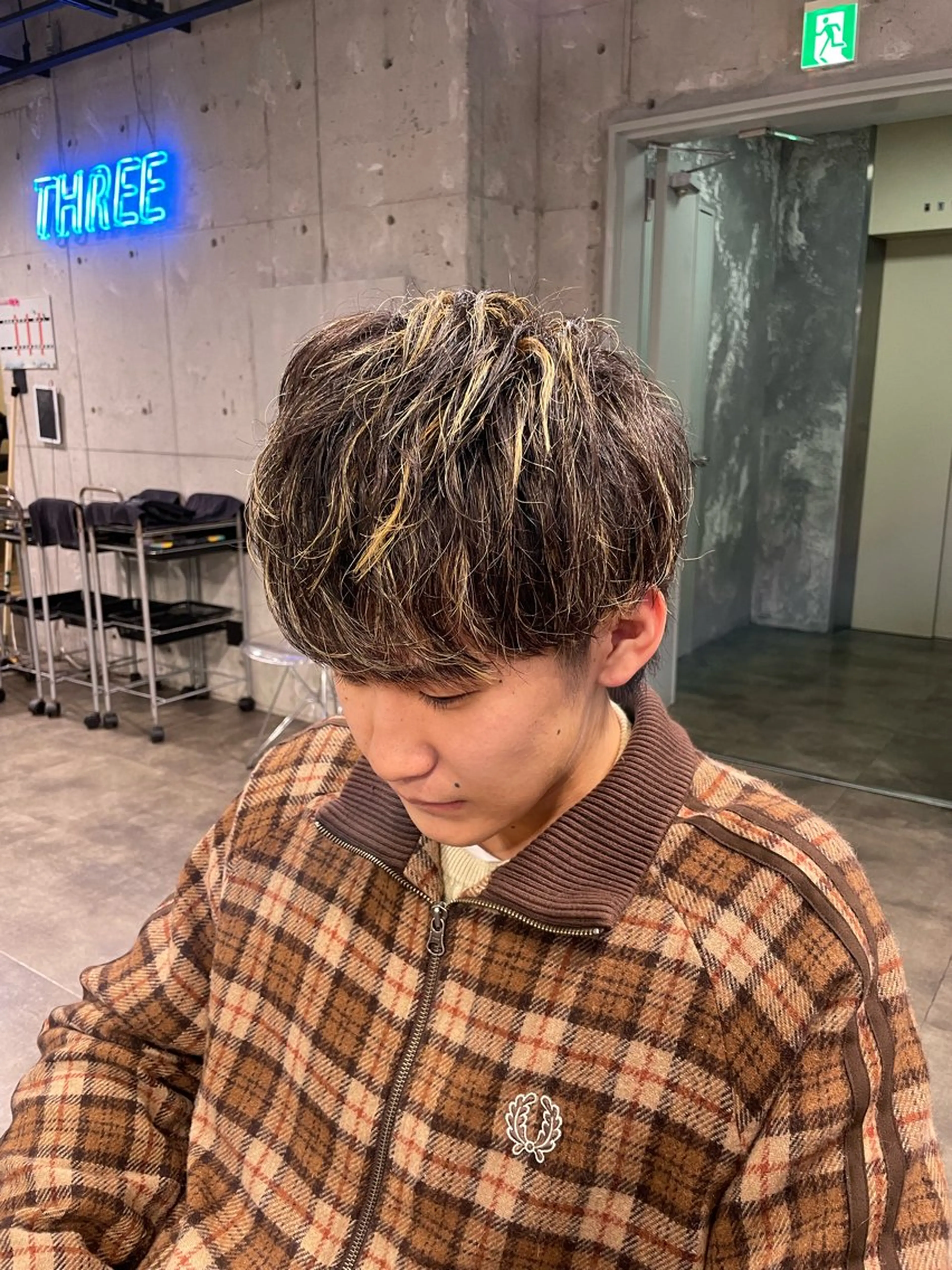 カラー メンズ 艶髪/透明感🪽 DISCO🪽のヘアスタイル