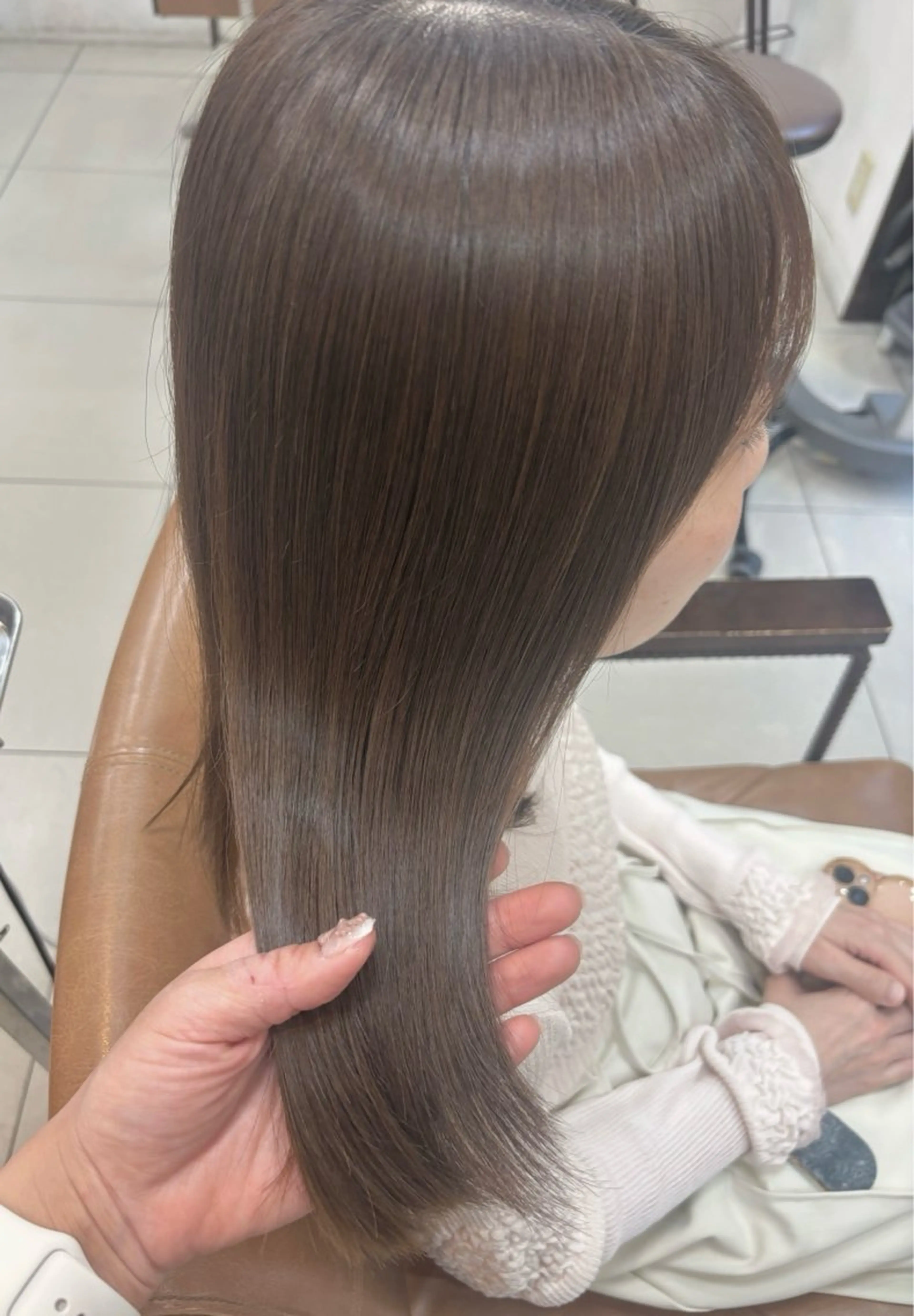 ミディアム カラー アッシュ アッシュブラウン ブラウンカラー 髪質改善 ヘアカラー トリートメント 頭皮×髪質改善 透明感カラー💎中村のヘアスタイル