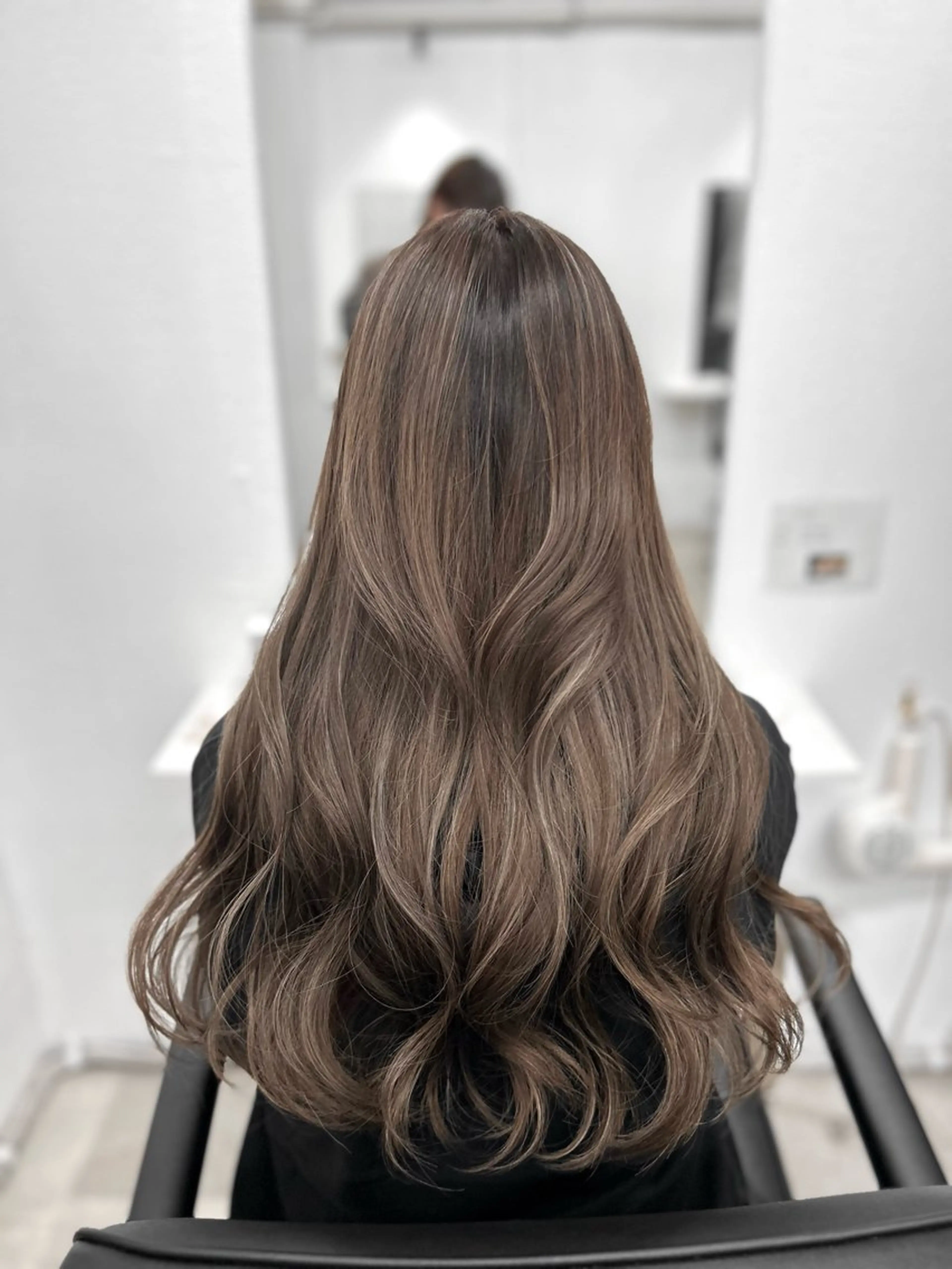 ロング カラー ハイライトカラー ハイライト ヘアカラー ハイライト/レイヤー 河原町/Manatoのヘアスタイル